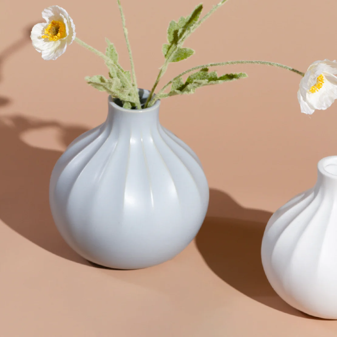 Modern Ribbed Vase - Image 10