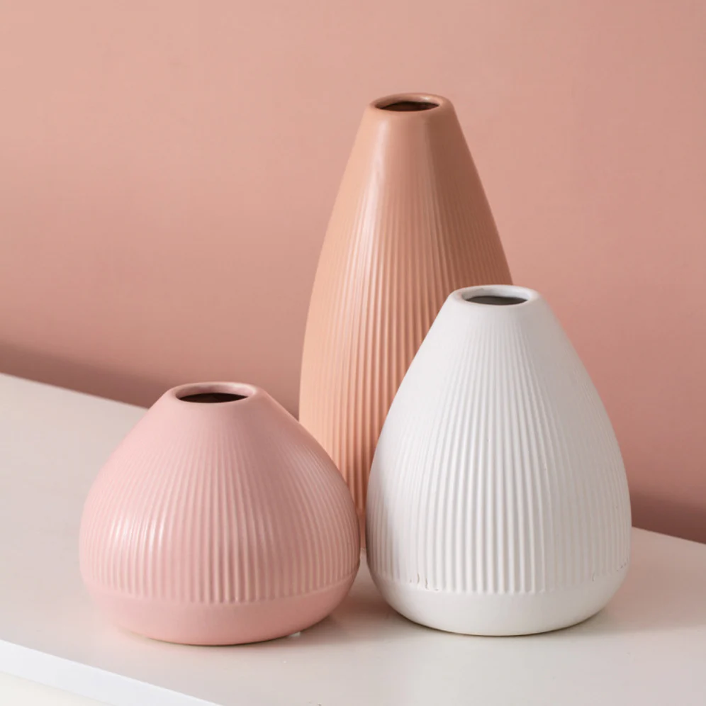 Modern Vase - Image 2
