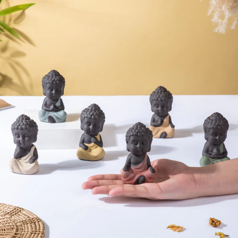Monk Showpiece Set Of 6 - Image 2