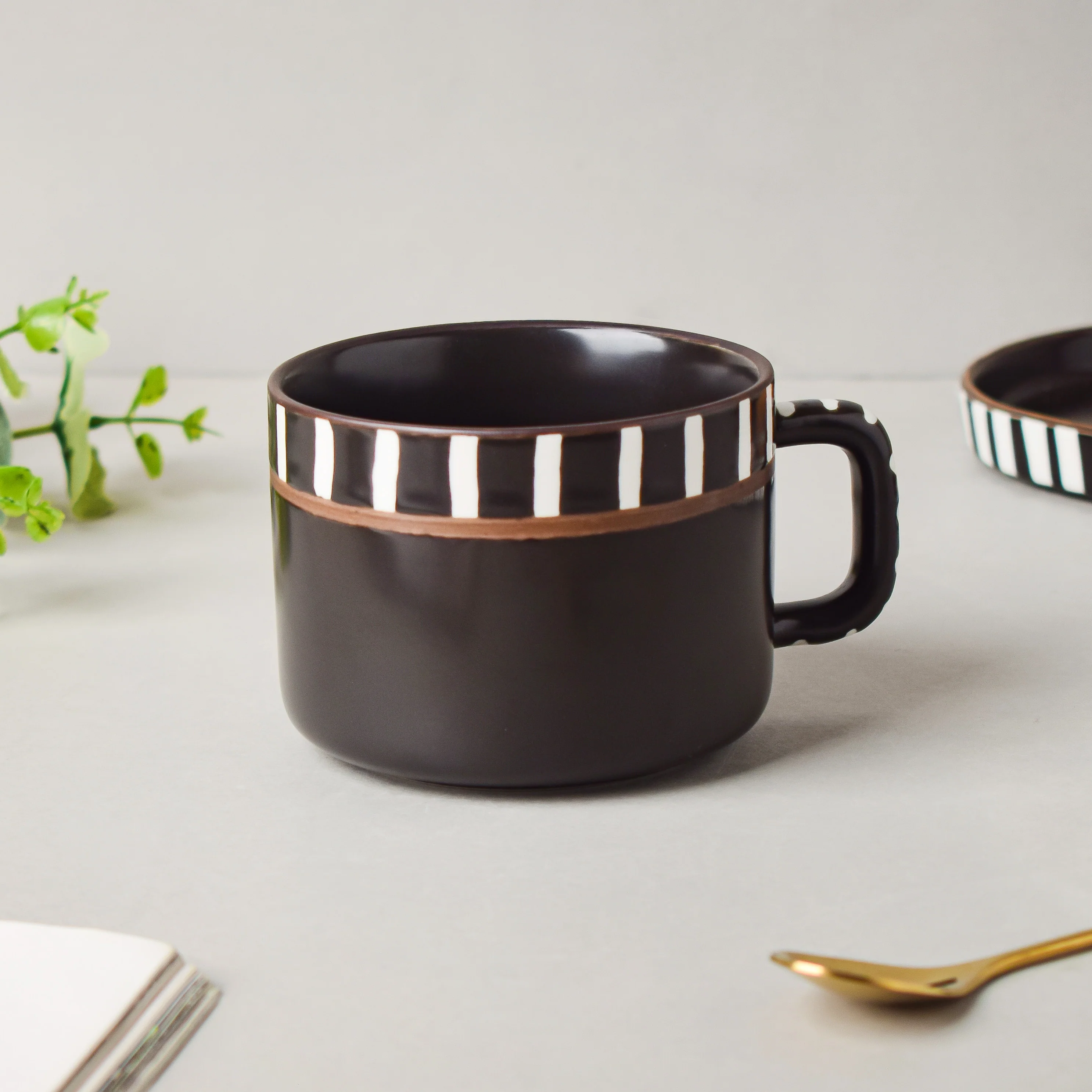 Monochrome Black And White Cup 200 ml - Image 3