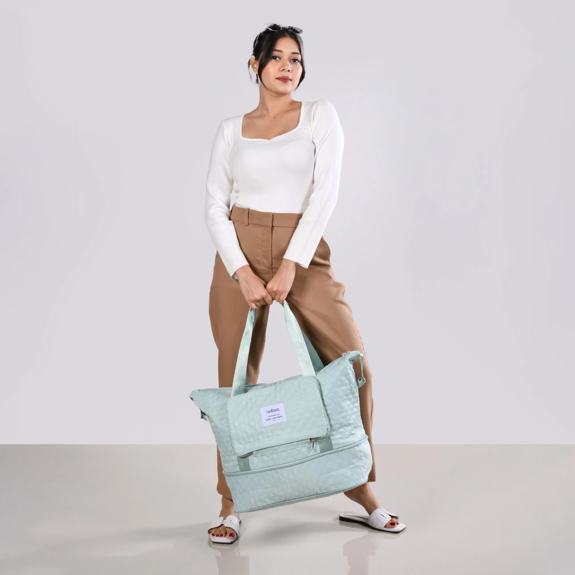 Montara Expandable Foldable Luxe Travel Bag Mint - Image 7