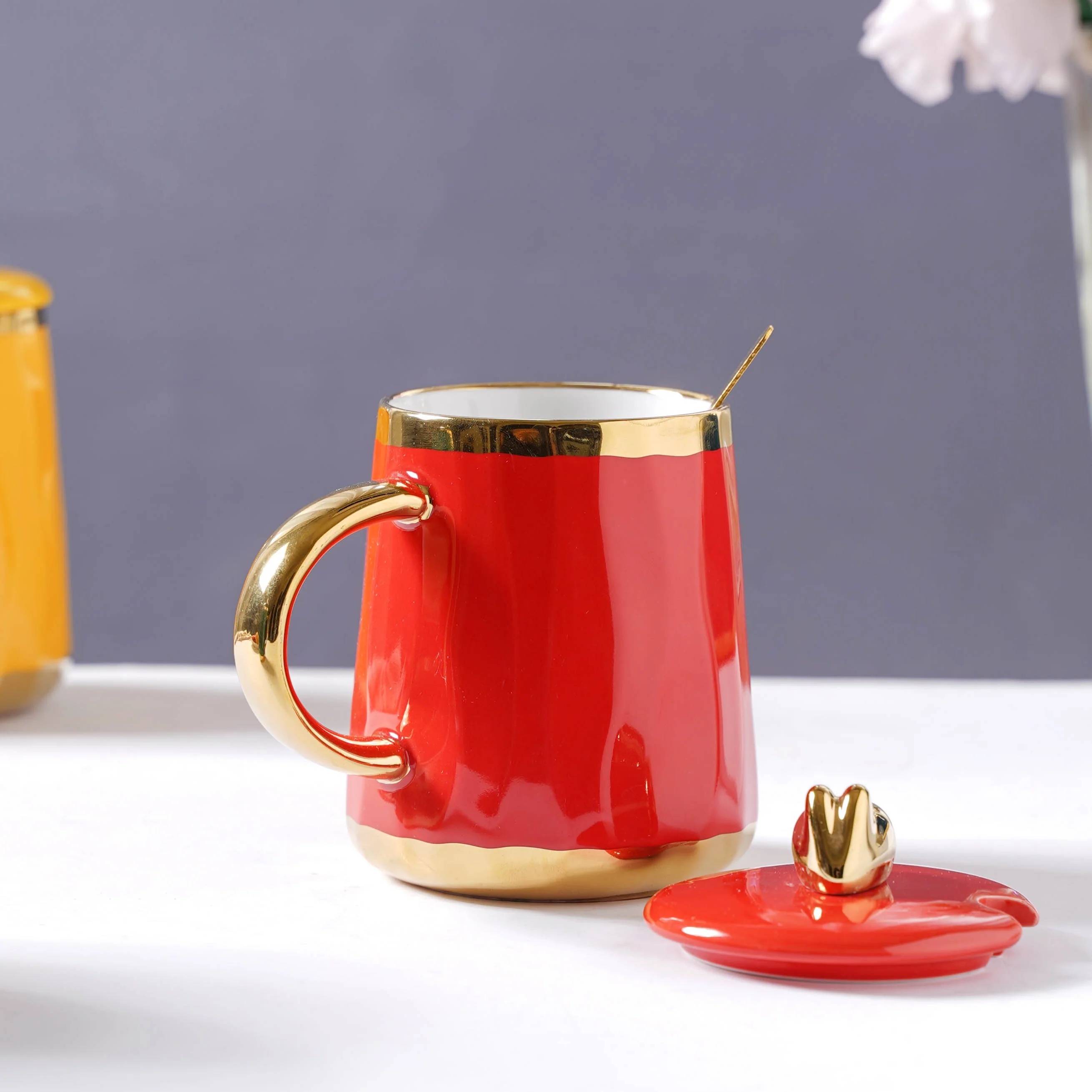 Mug With Gold Detail - Image 16