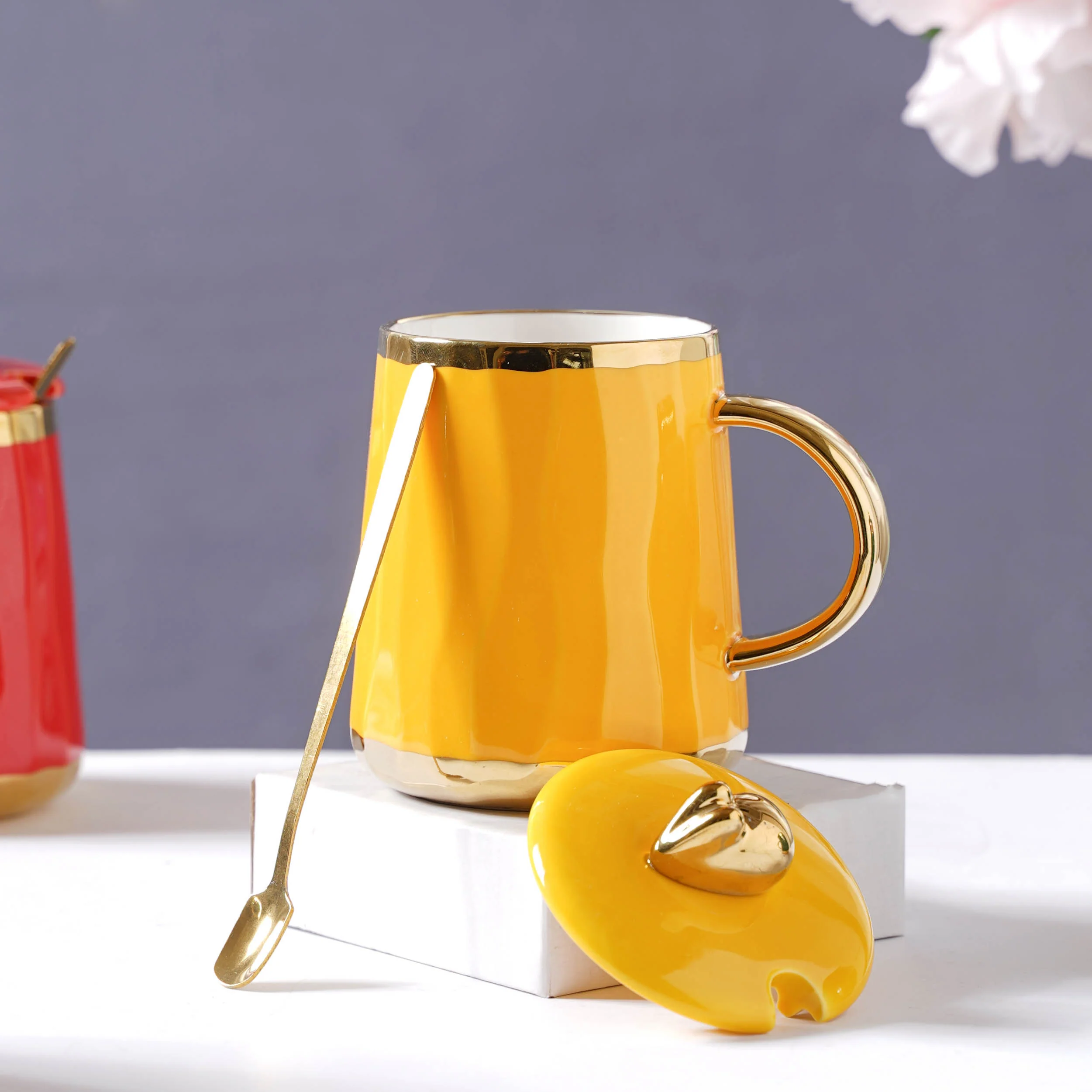 Mug With Gold Detail - Image 3