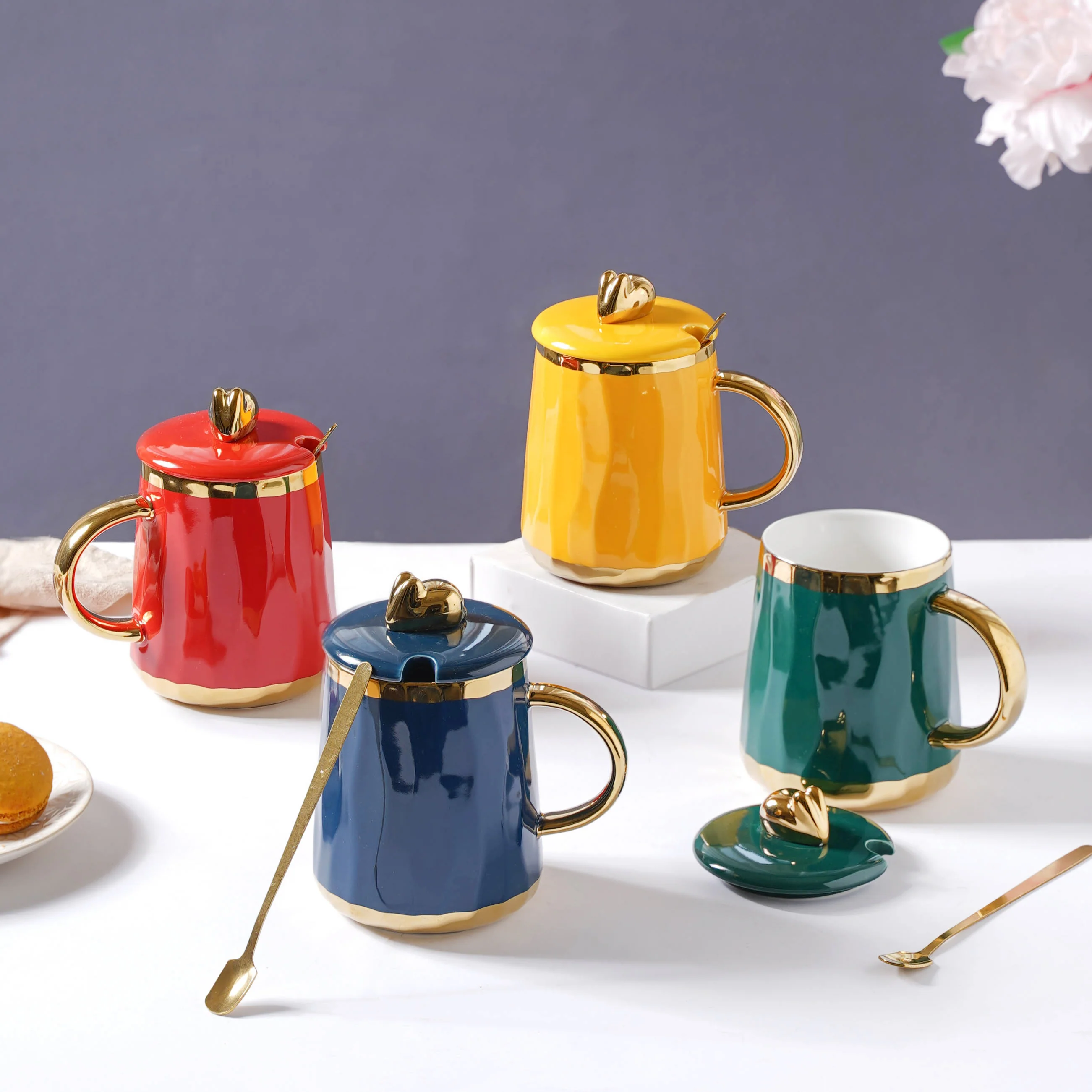 Mug With Gold Detail - Image 9