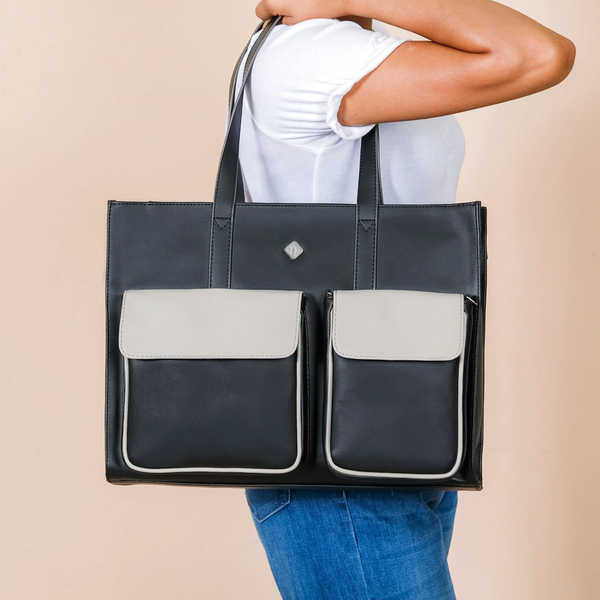Multifunctional Designer Tote Bag Black - Image 3