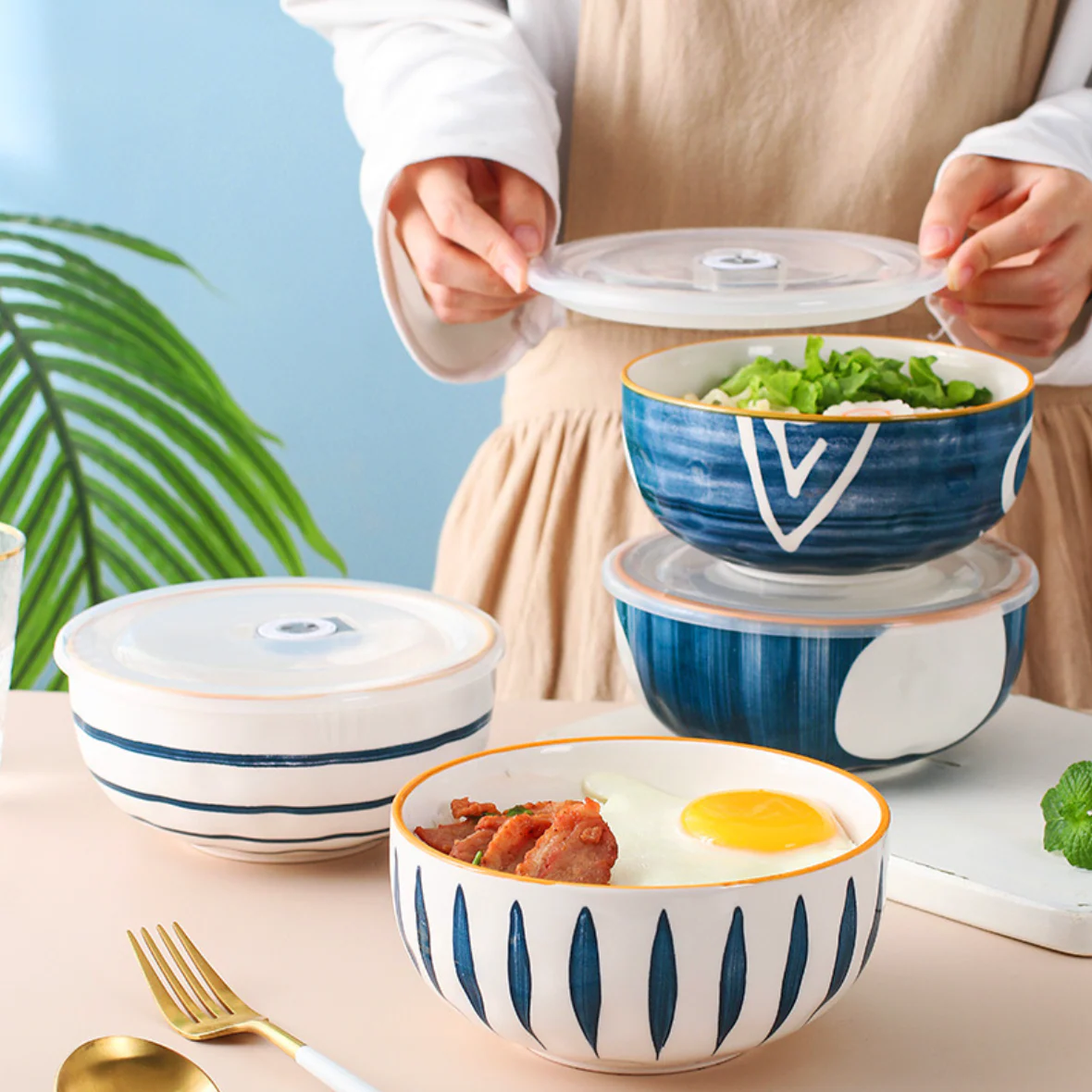 Nitori Swirl Ceramic Serving Bowl 650ml - Image 4
