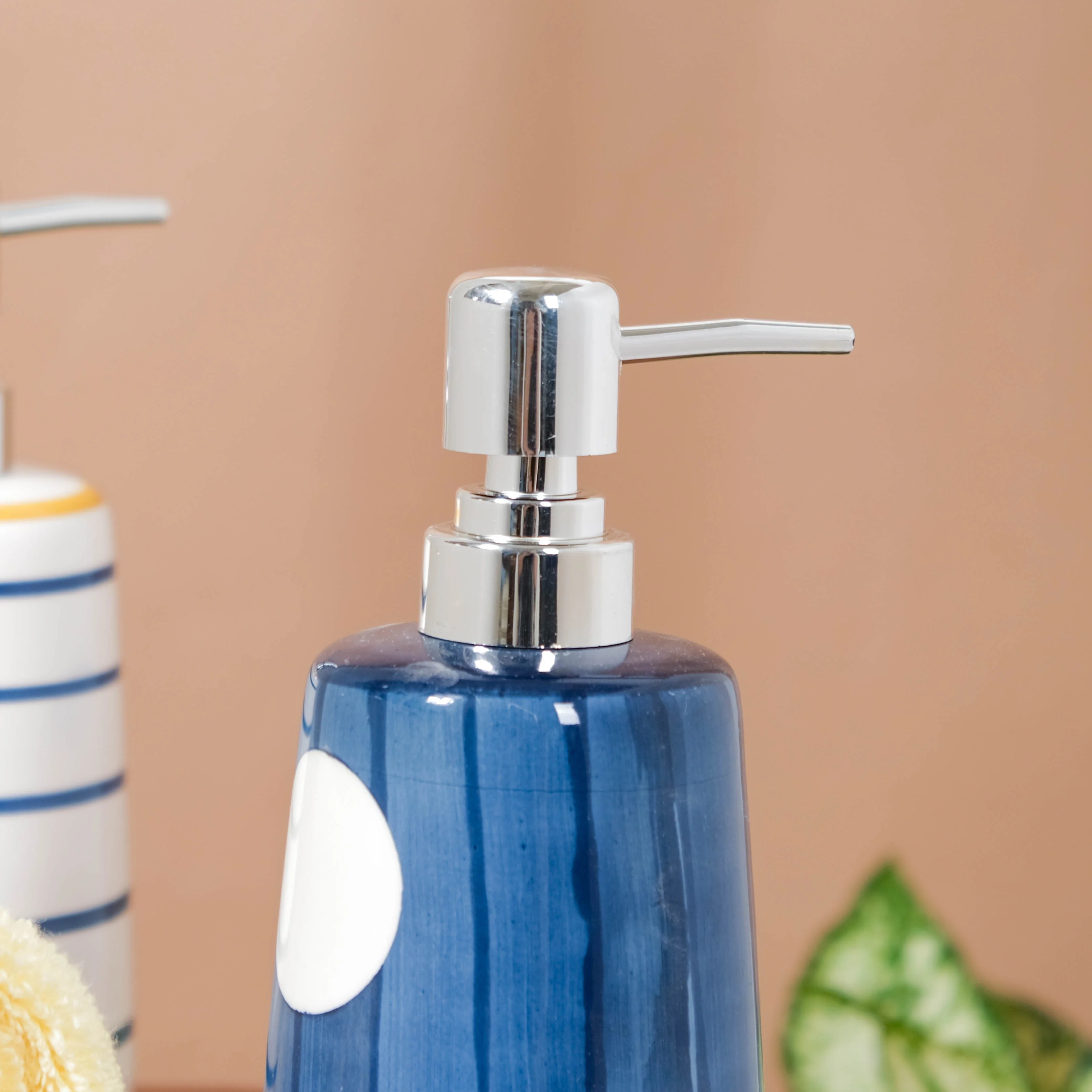Nitori White Moon Dispenser With Nozzle 450ml - Image 8