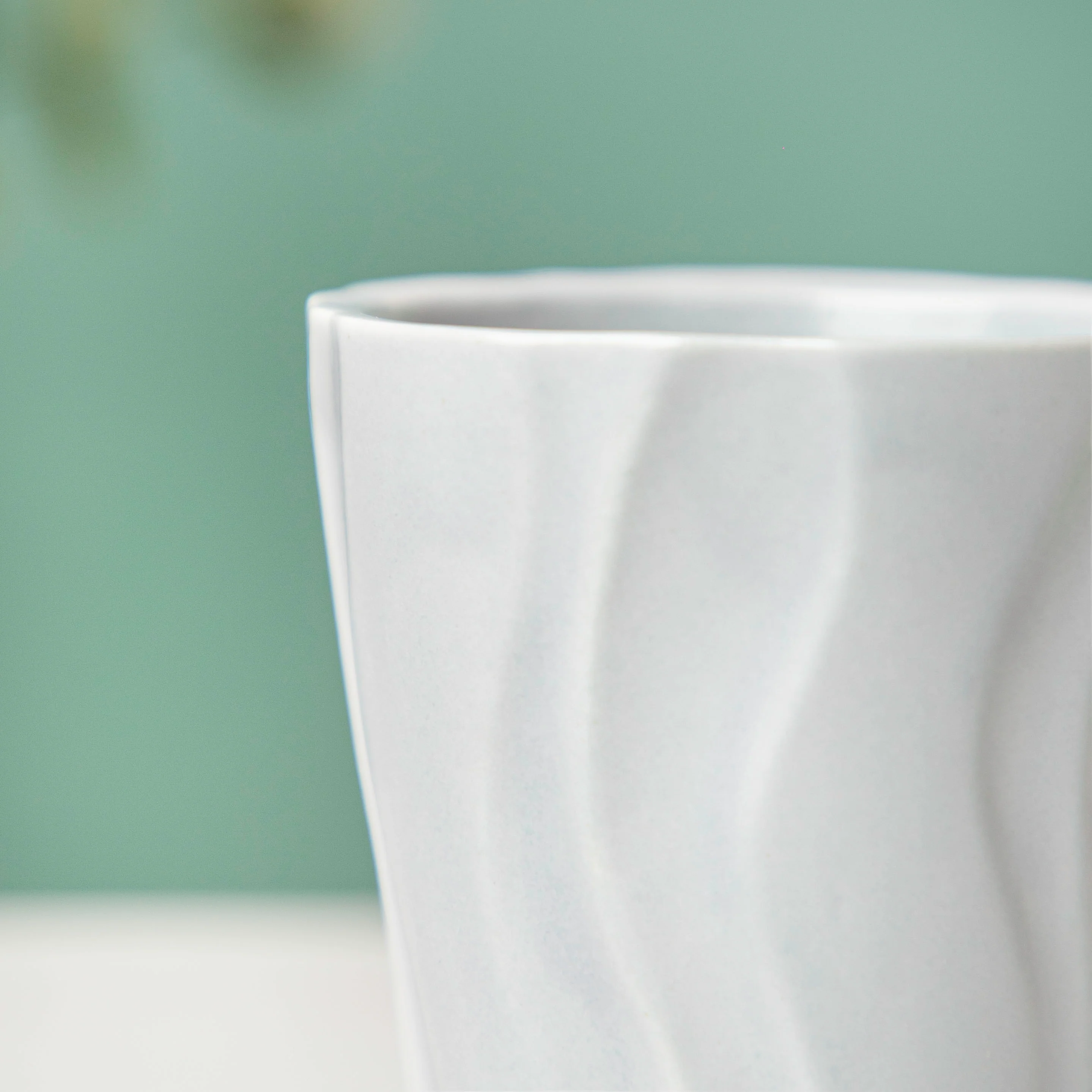 Nordic Grey Wavy Ceramic Planter - Image 5