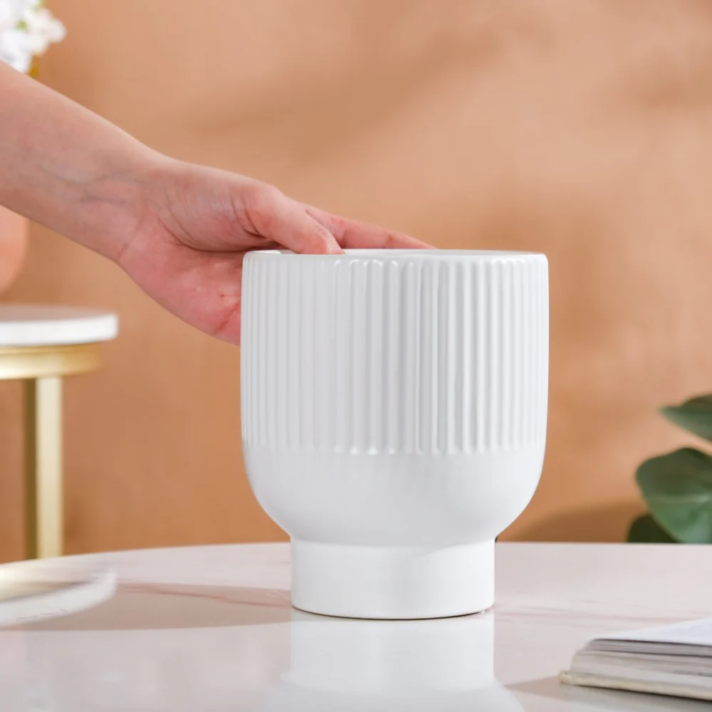 Nordic Ribbed Ceramic White Vase With Stand - Image 2