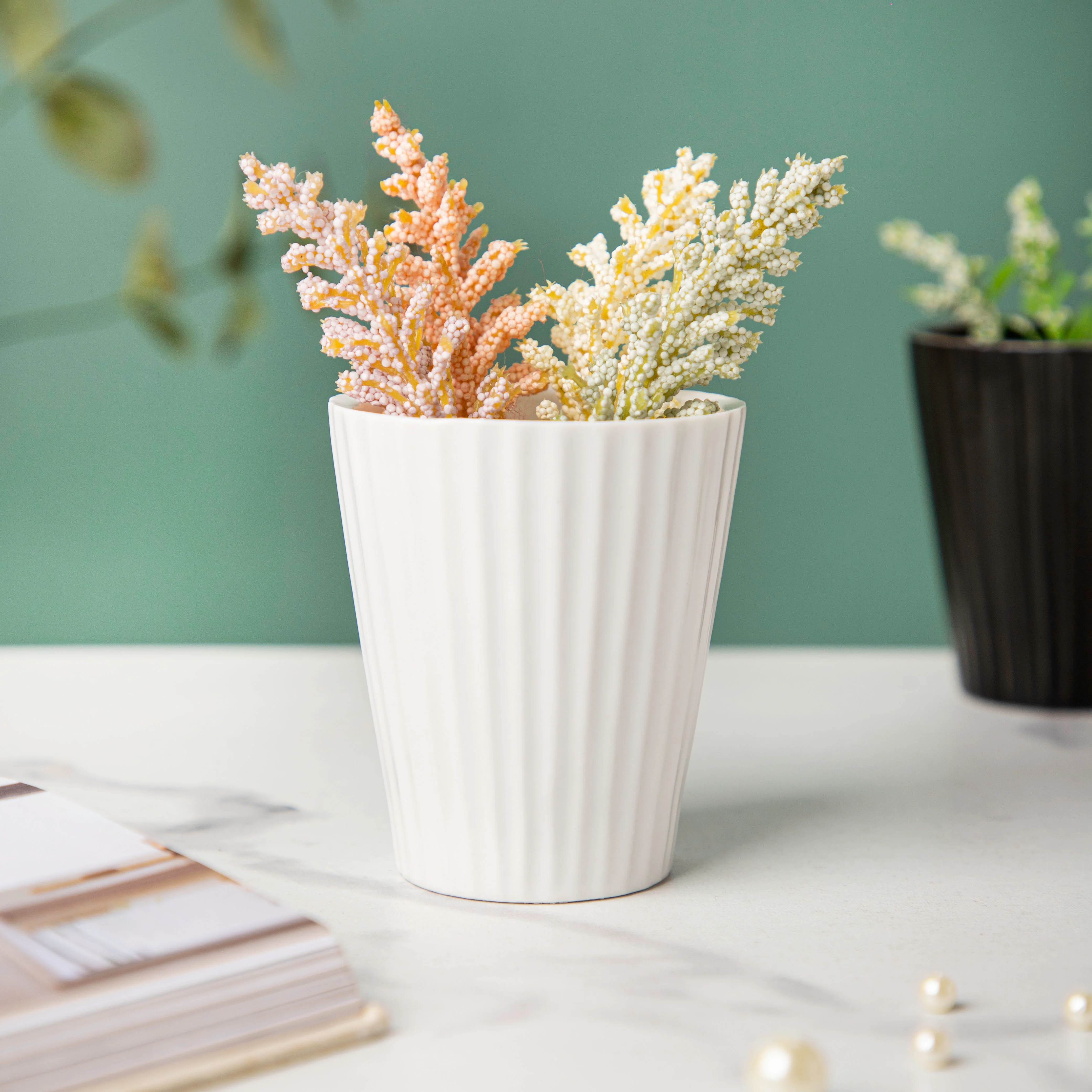 Nordic White Ribbed Ceramic Planter