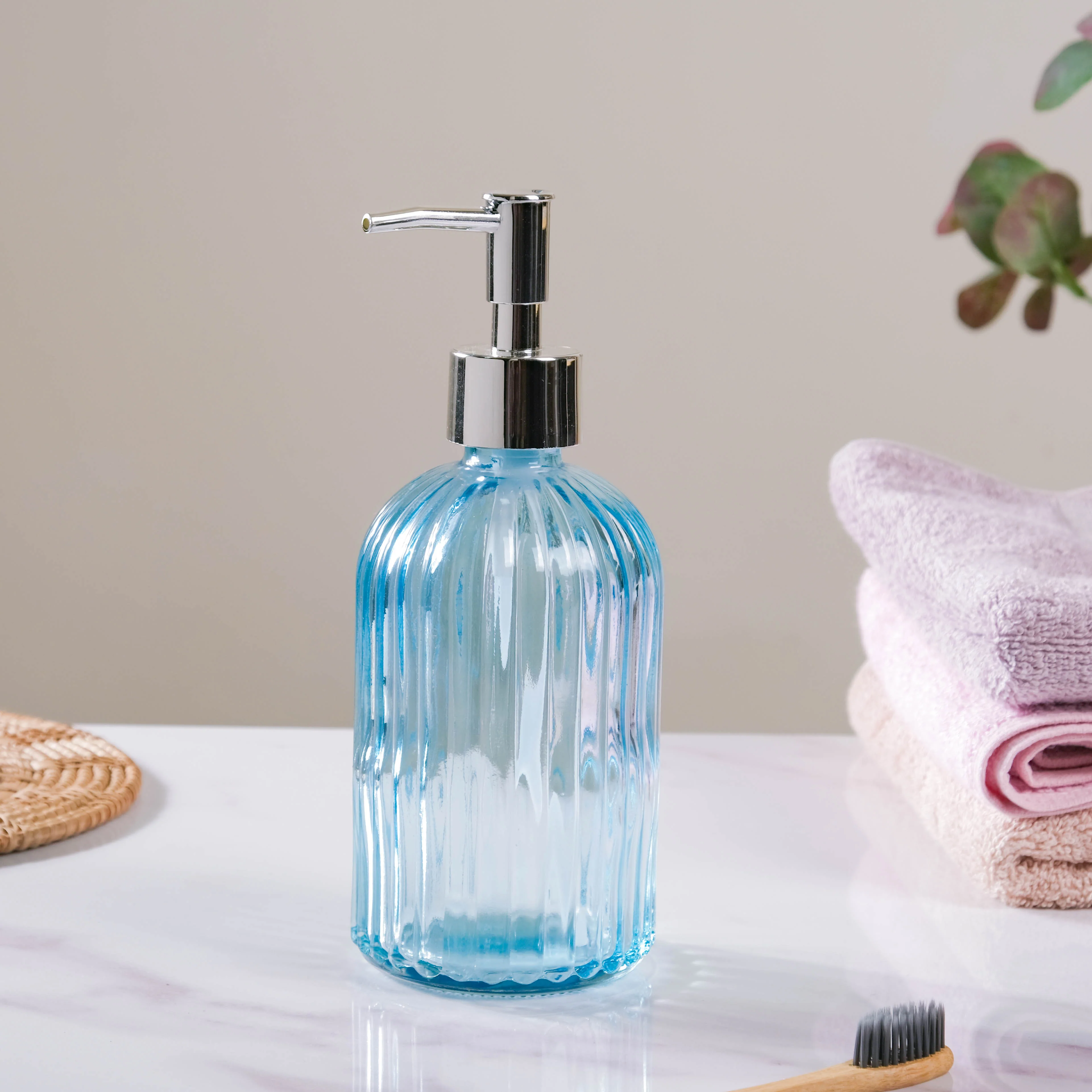 Ocean Blue Glass Dispenser With Nozzle - Image 9