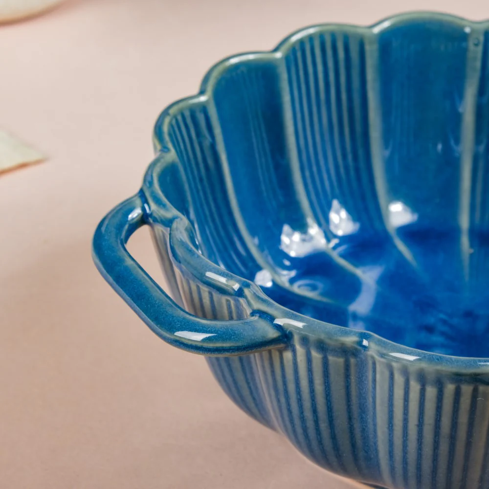 Ocean Serving Bowl with Handle Blue 600ml - Image 5