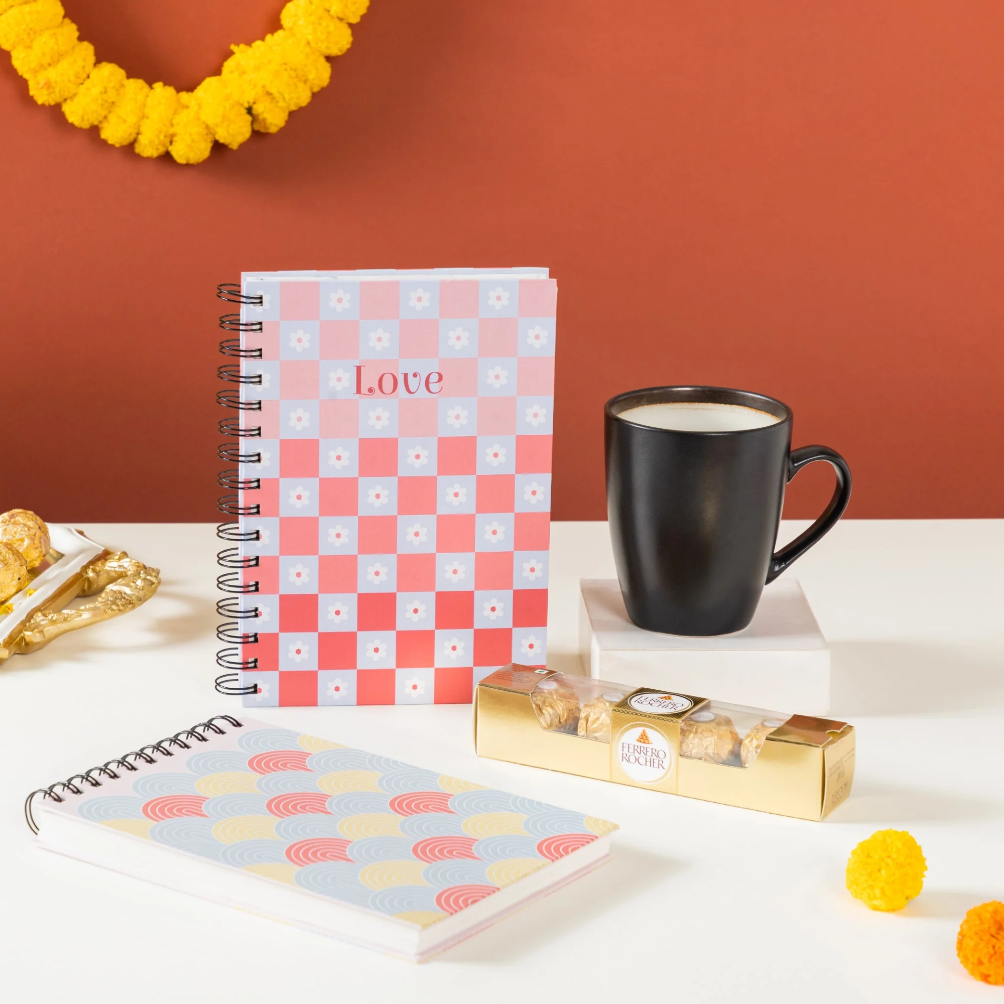 Office Essentials Gift For Bhaiya & Bhabhi Set Of 5 - Image 8