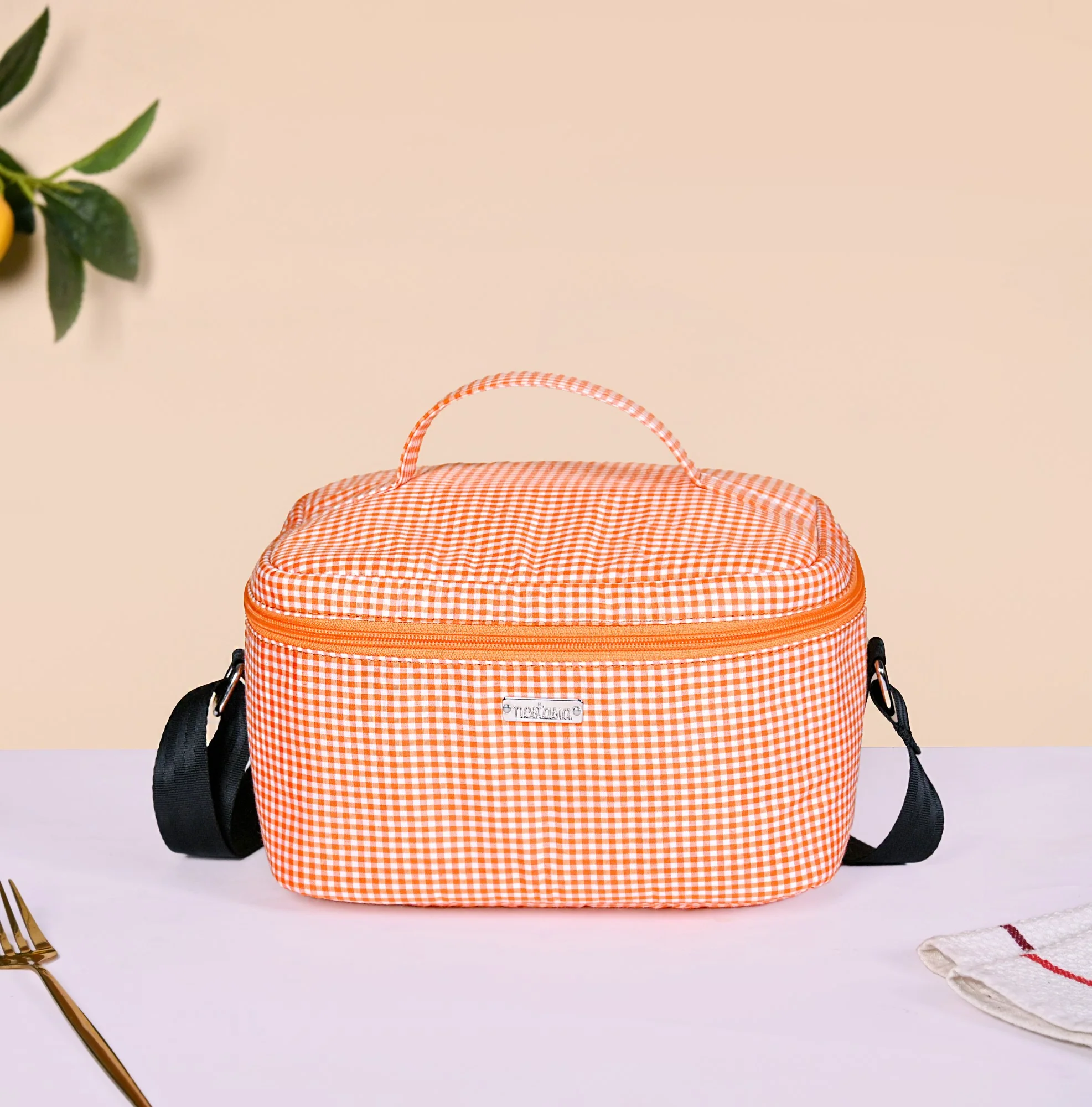 Office Time Glass Lunchbox And Insulated Lunch Bag Set - Image 2