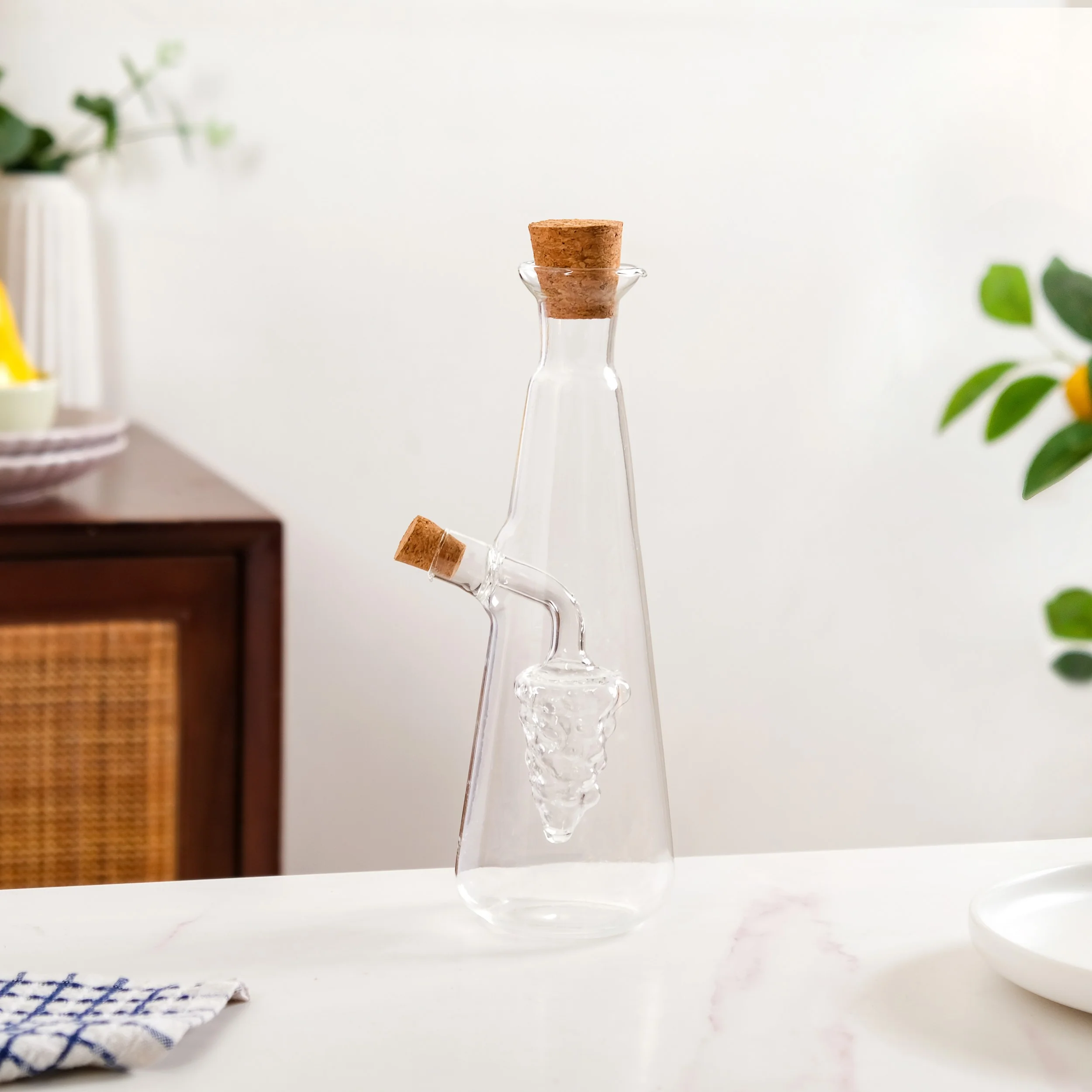 Multipurpose Cruet For Olive Oil And Balsamic Vinegar - Image 7