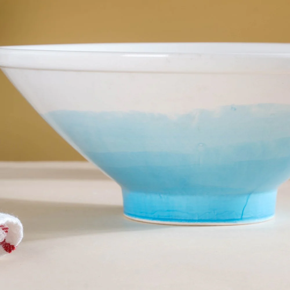 Ombre Blue Ramen Bowl 1.5 L - Image 4