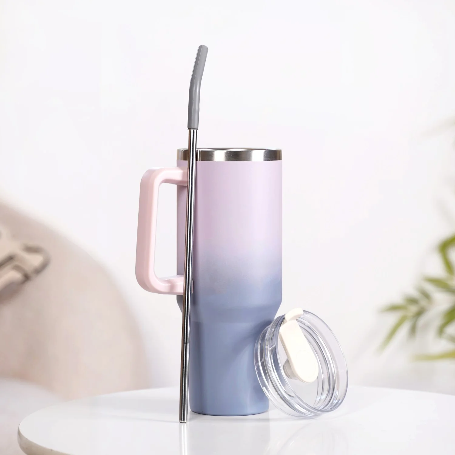 Ombre Stainless Steel Sipper Bottle With Handle 1200ml - Image 8