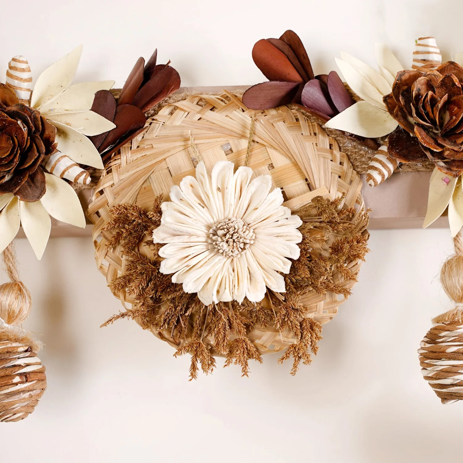 Organic Toran With Sola Flowers And Corn Husk Decoration - Image 3