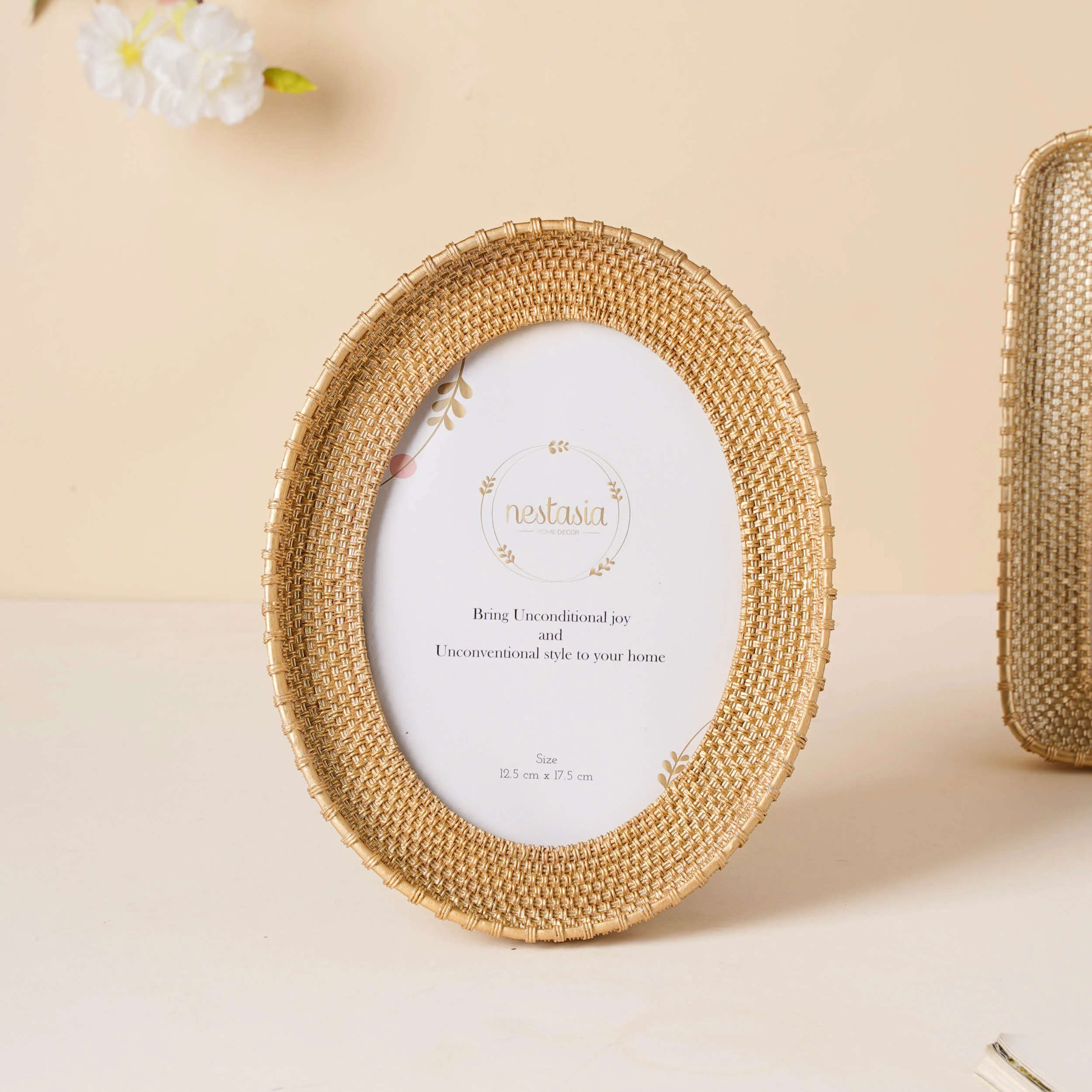 Gold Basket Photo Frame - Image 4