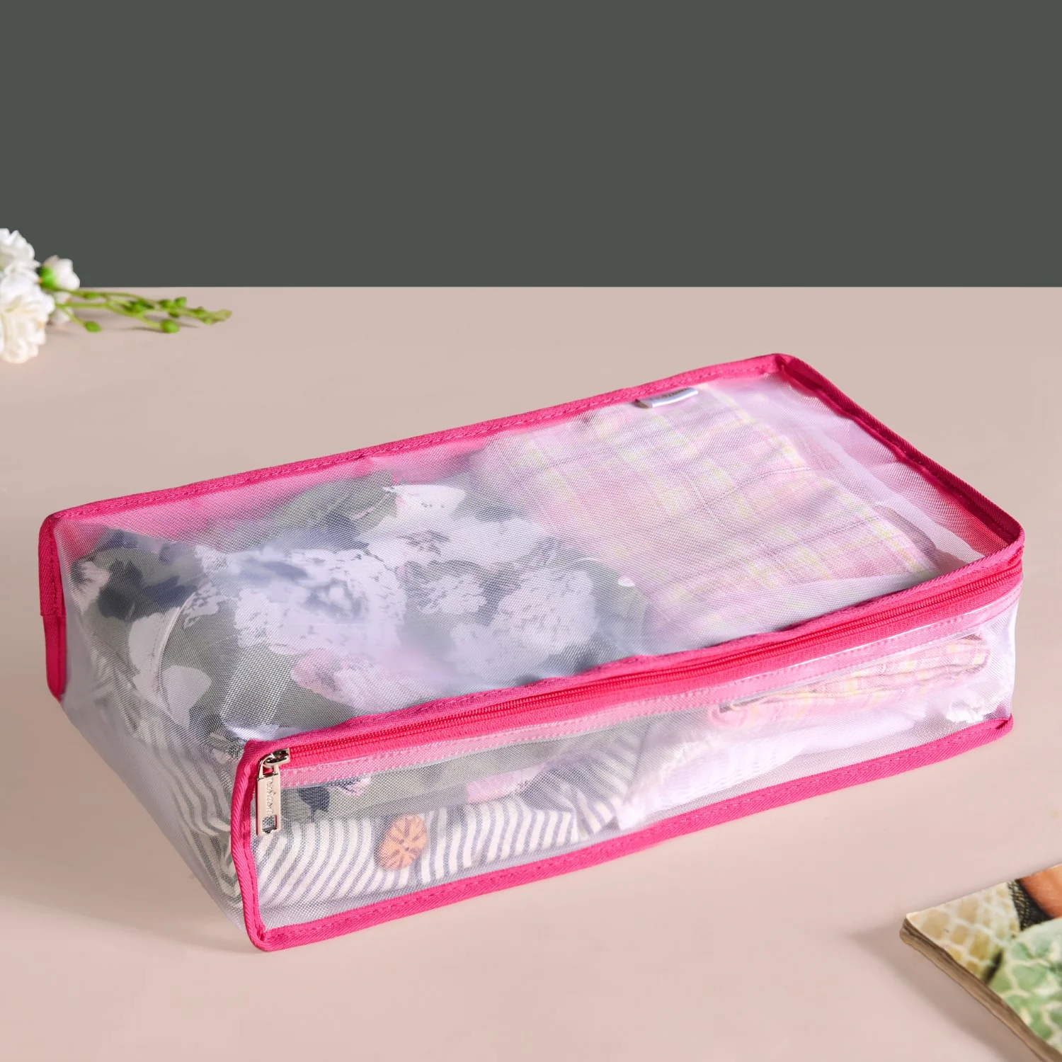 Pair Of Wardrobe Organisers With Zipper In Pink - Image 9