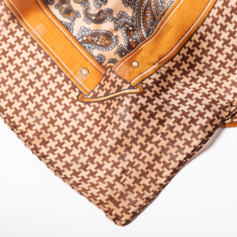 Paisley And Houndstooth Printed Winter Scarf - Image 5