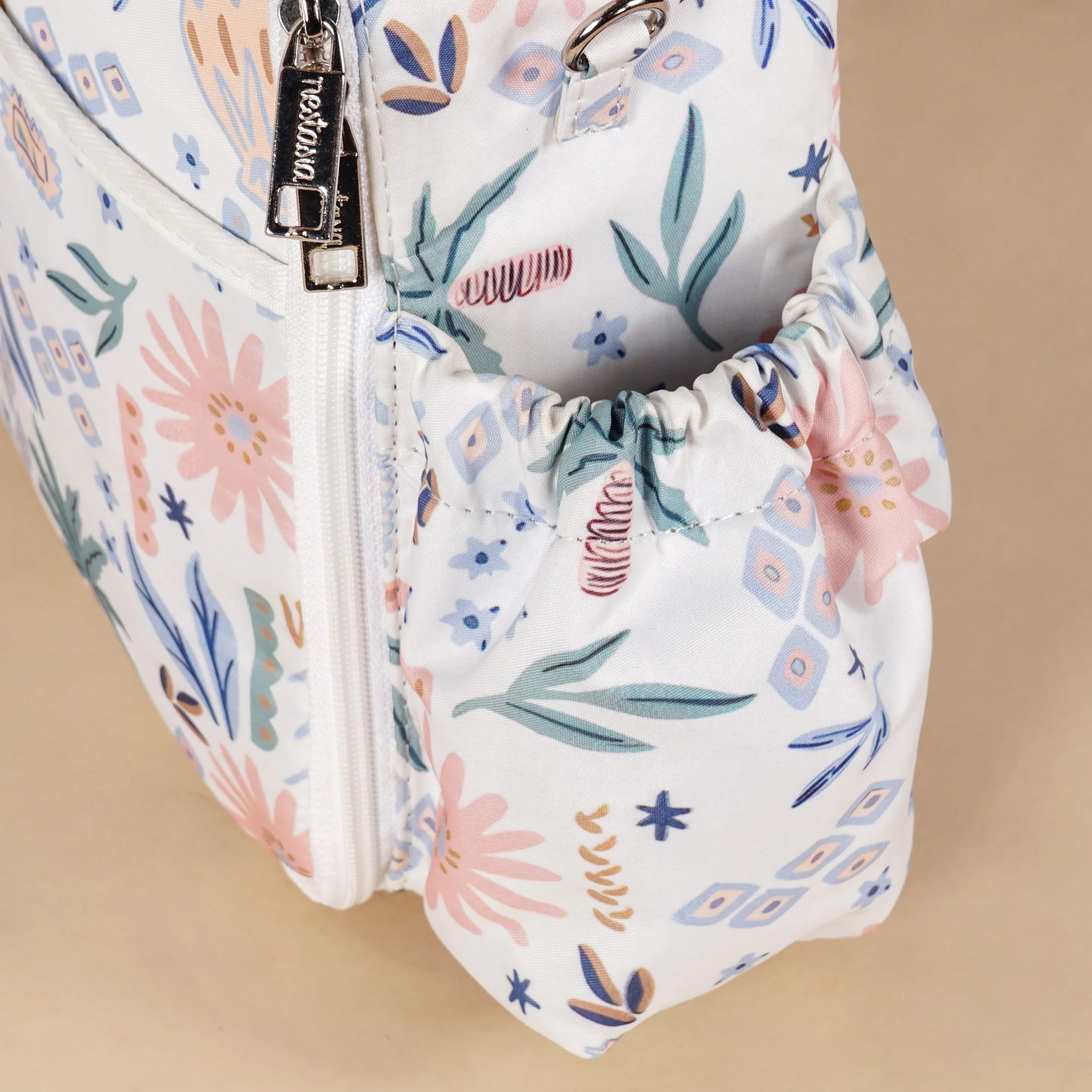 Palm Beach Insulated Bento Box Lunch Bag - Image 8