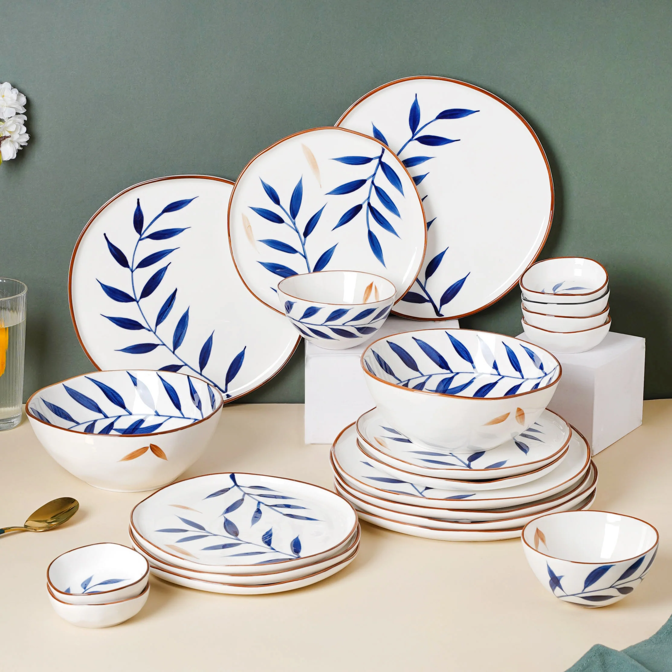 Palm Leaf 27 Piece Dinner Set For 6 - Image 4