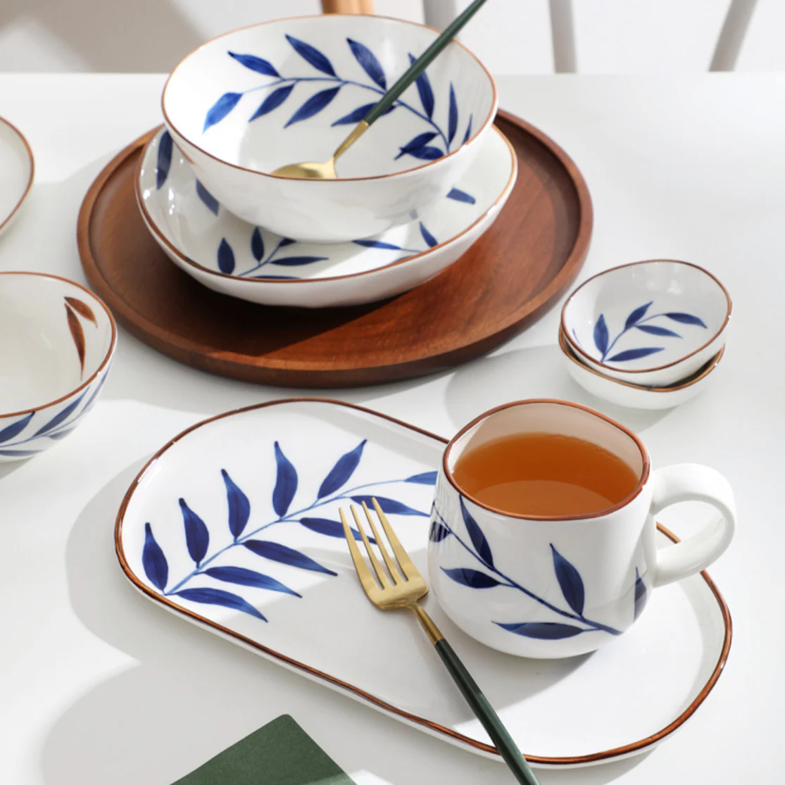 Palm Leaf Bowls - Image 12