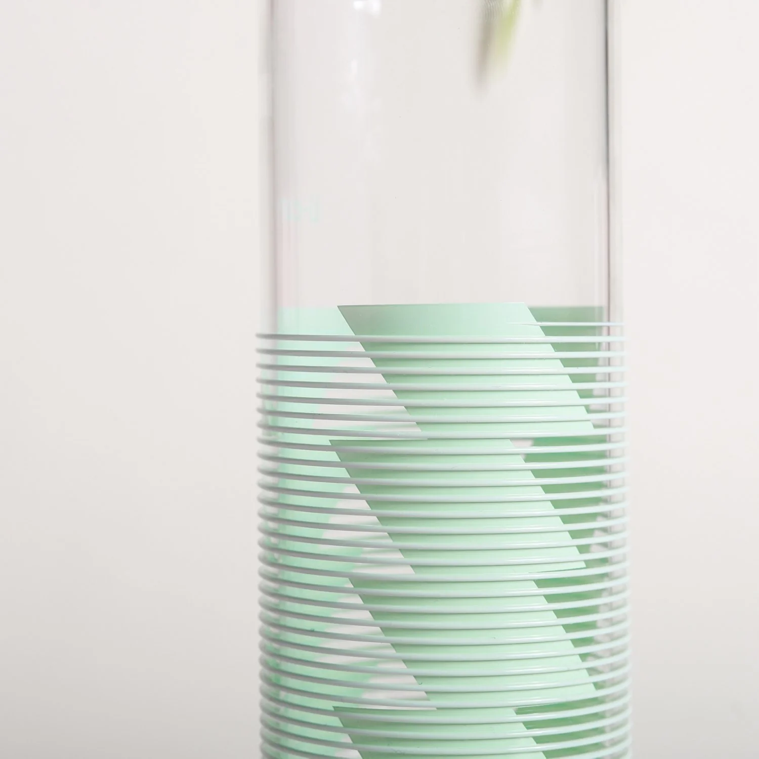 Patterned Grip Bottle - Image 8