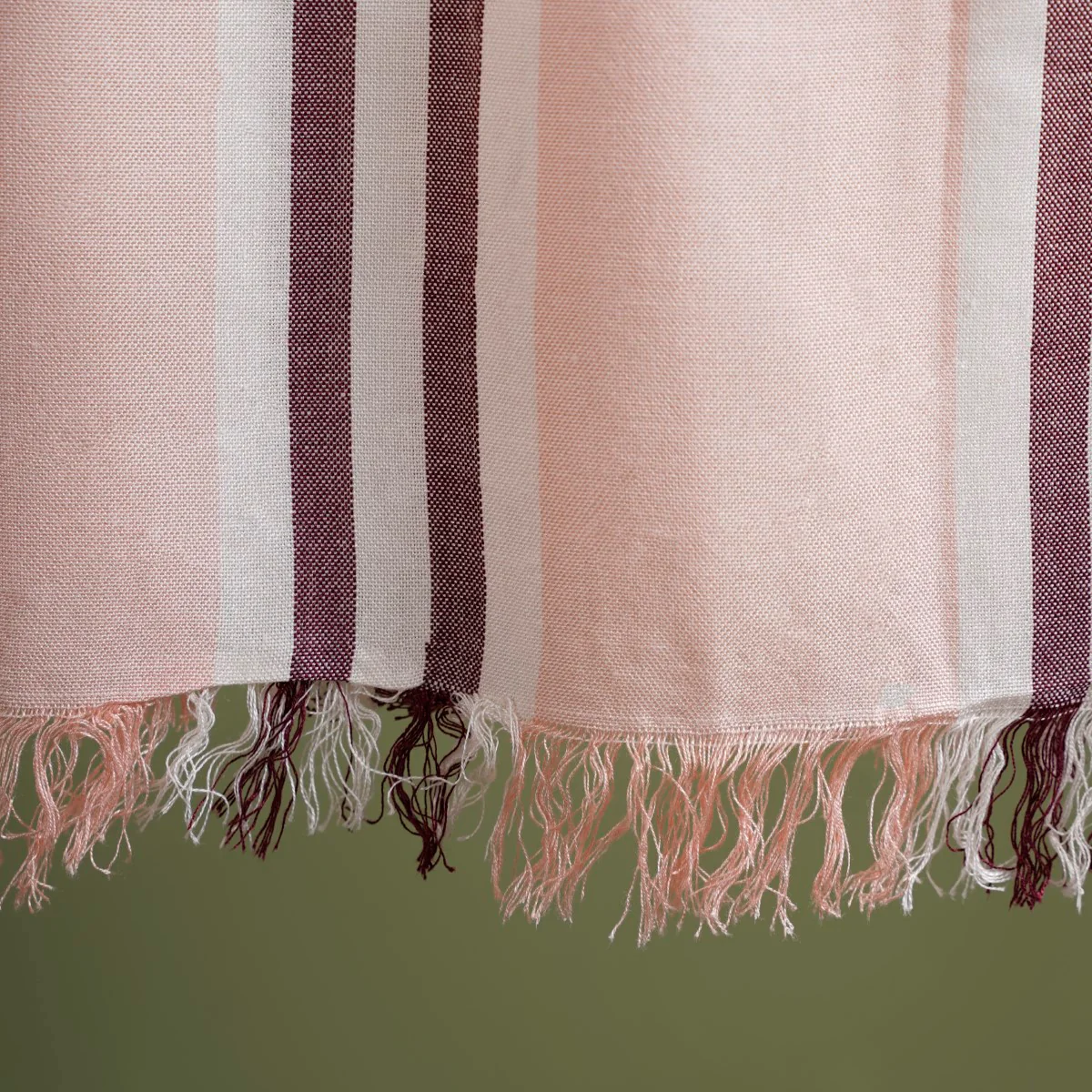 Peach Bamboo Quick Dry Towels Set Of 2 - Image 4