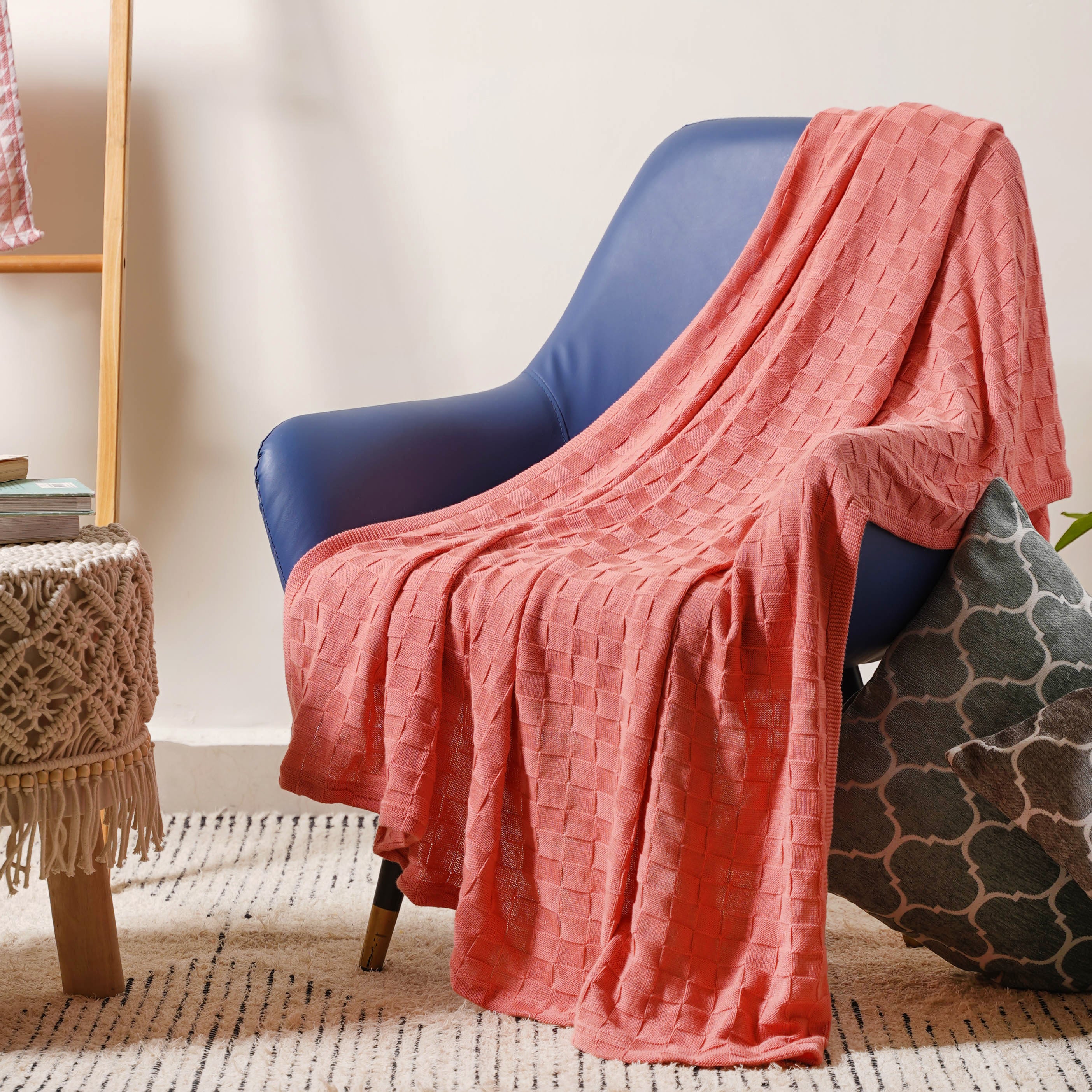 Peach Knitted Throw - Image 3