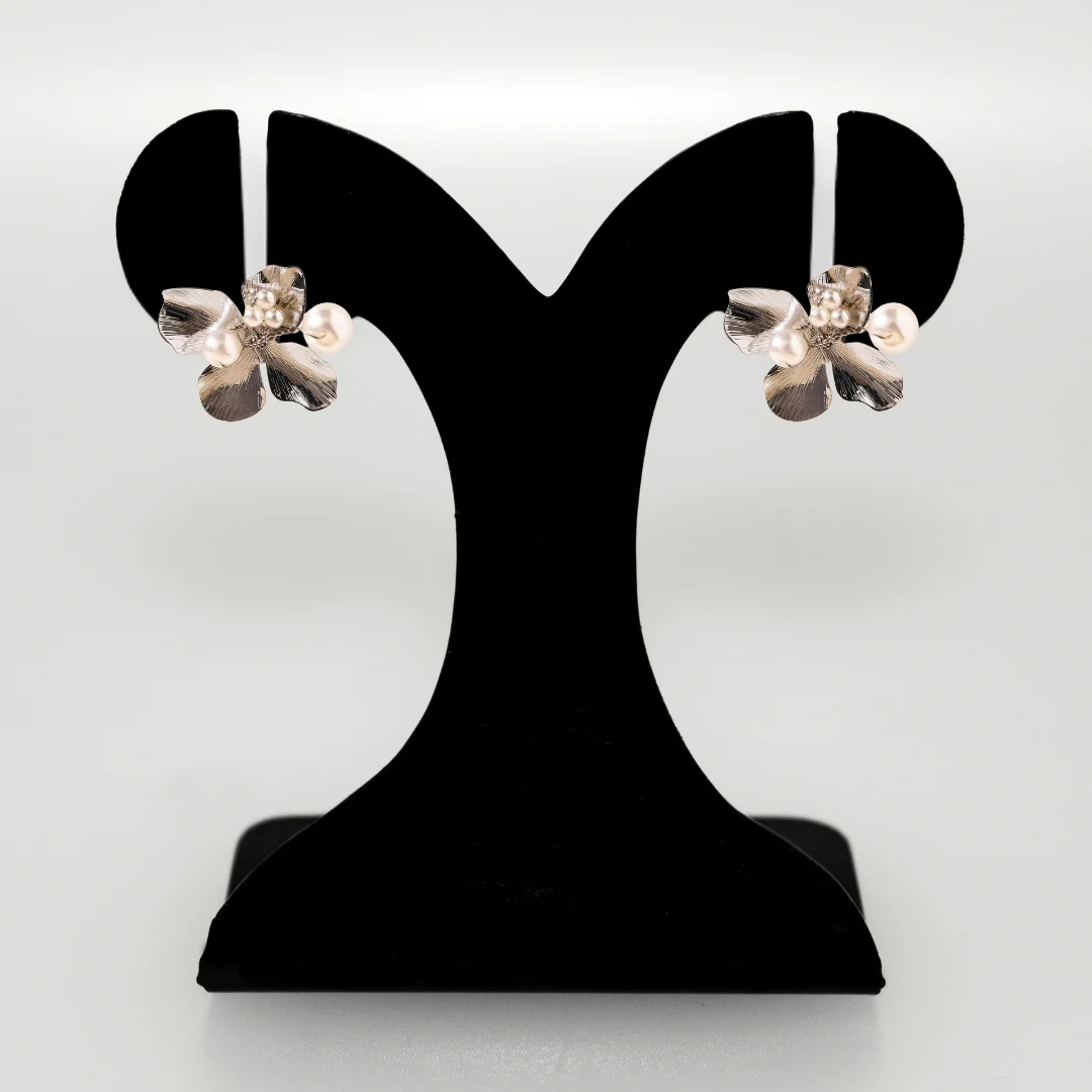 Pearl Flora Abstract Studs Silver - Image 6