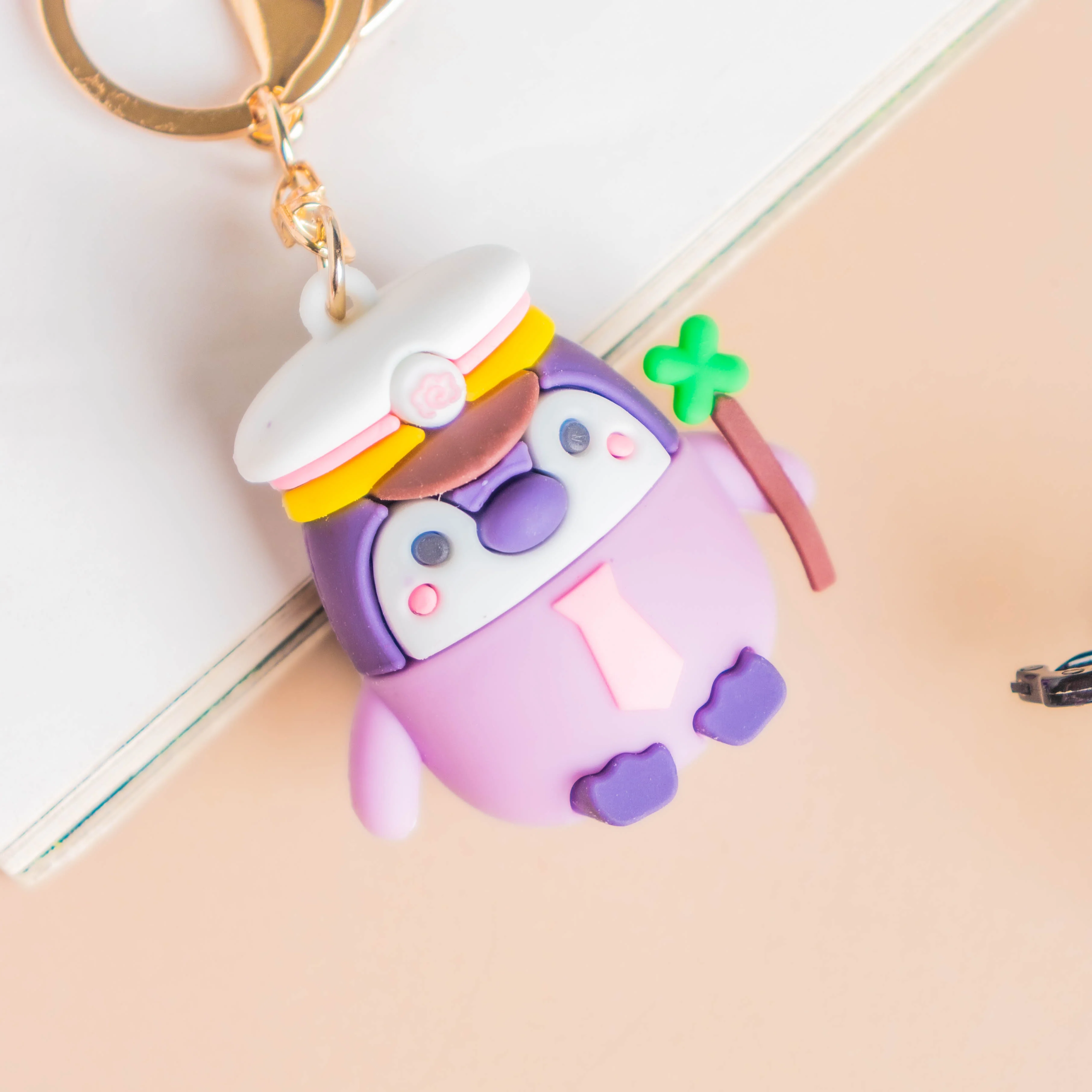 Penguin Keyring - Image 10