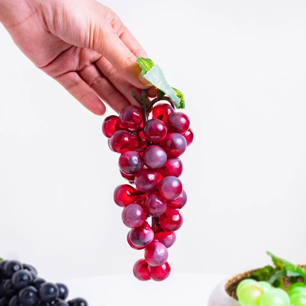 Photography Prop Red Grapes - Image 2