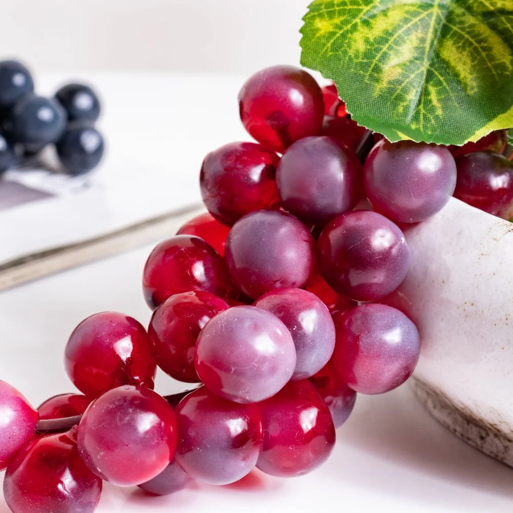 Photography Prop Red Grapes - Image 3