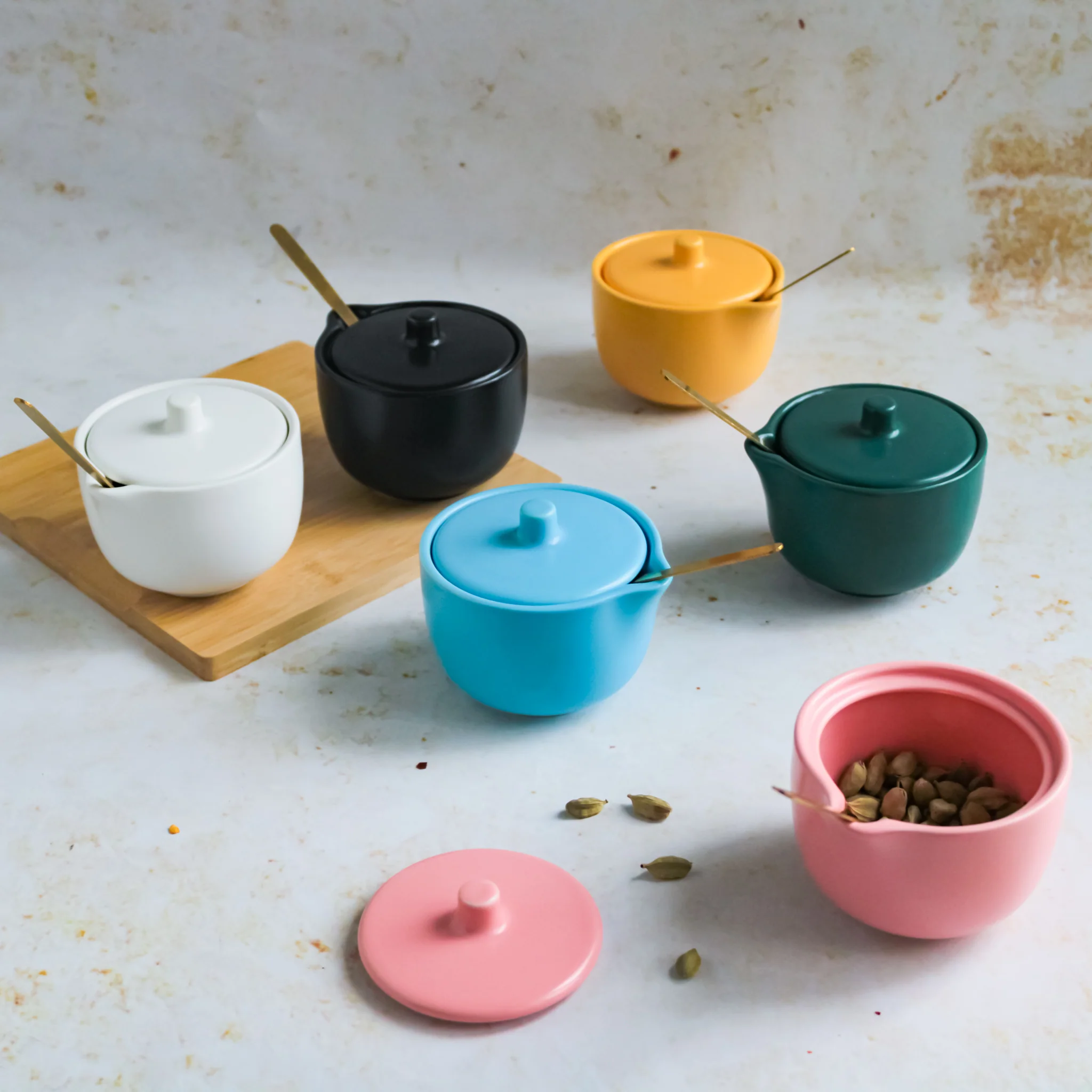 Pickle Jar with Lid - Image 10