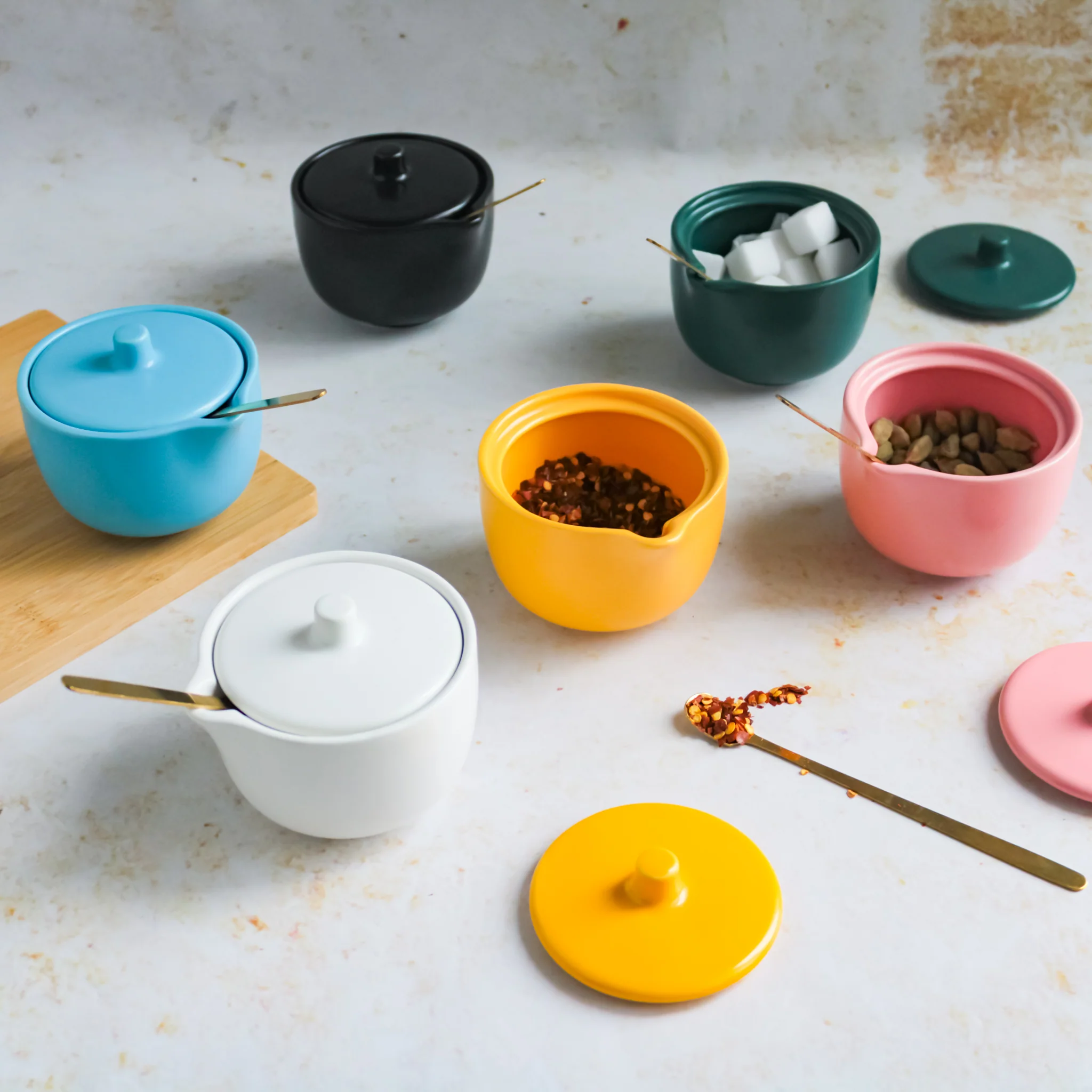 Pickle Jar with Lid - Image 9