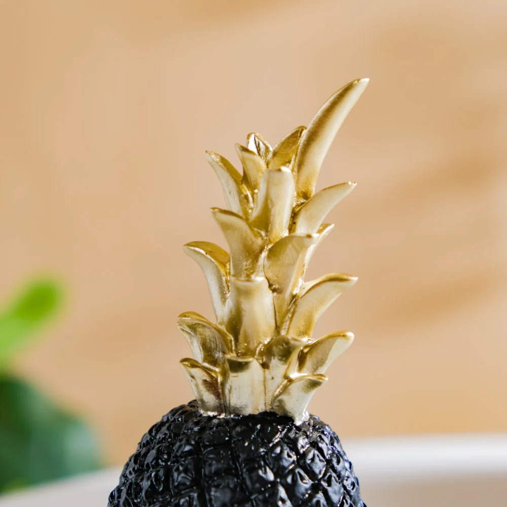 Pineapple Decor Black Small - Image 7