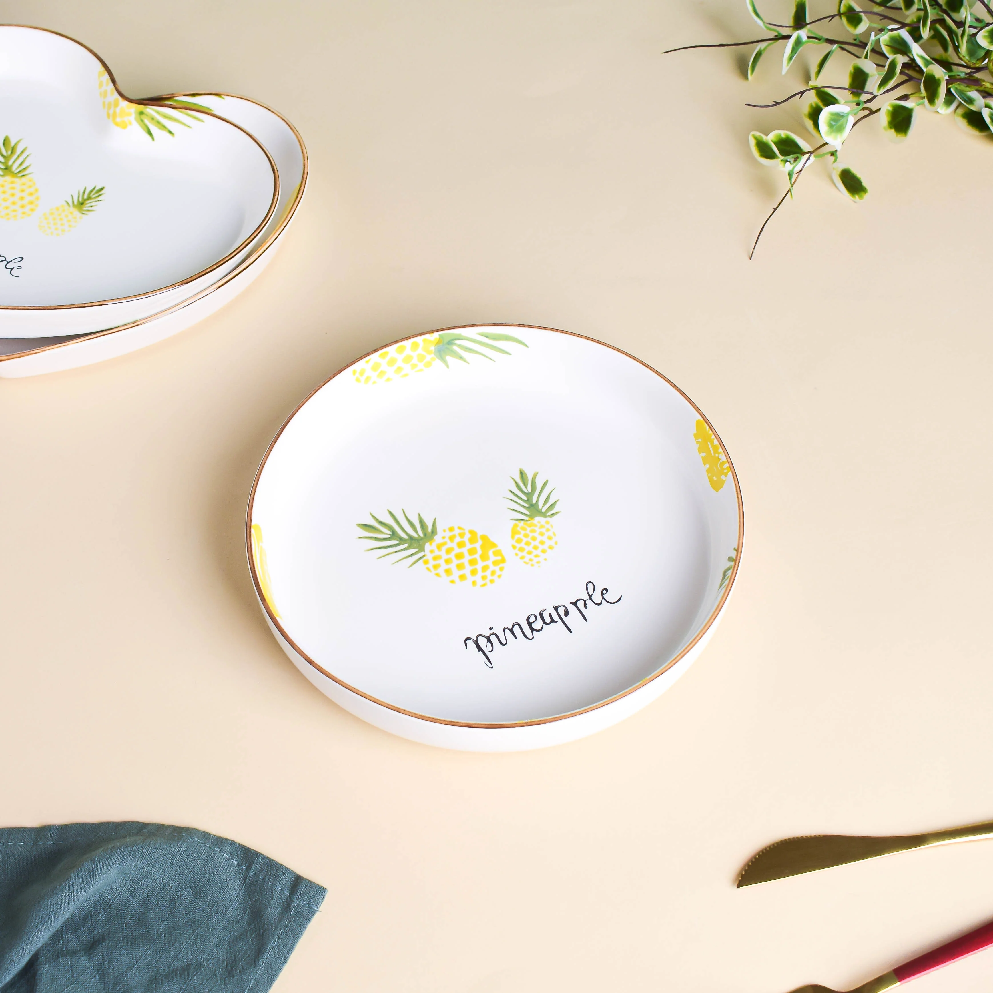 Pineapple Heart Plates Set of 5 - Image 6