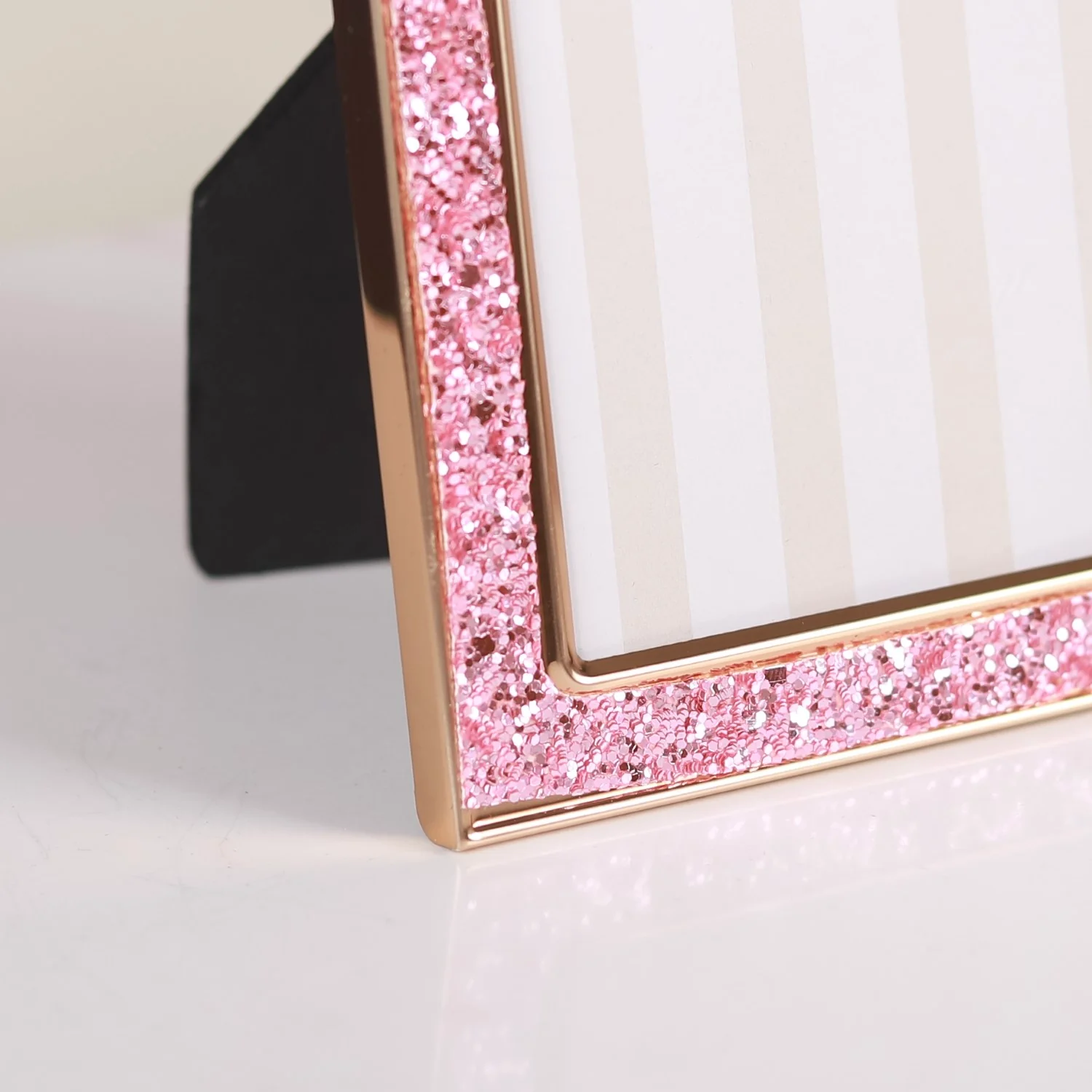 Pink Glitter Photo Frame 7.5"x6" - Image 8