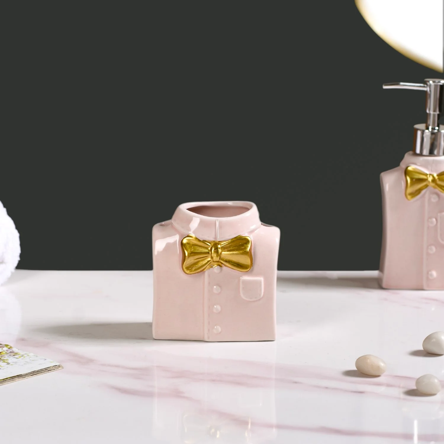 Pink Gloss Bowtie Shirt Ceramic Bath Set Of 3 - Image 7
