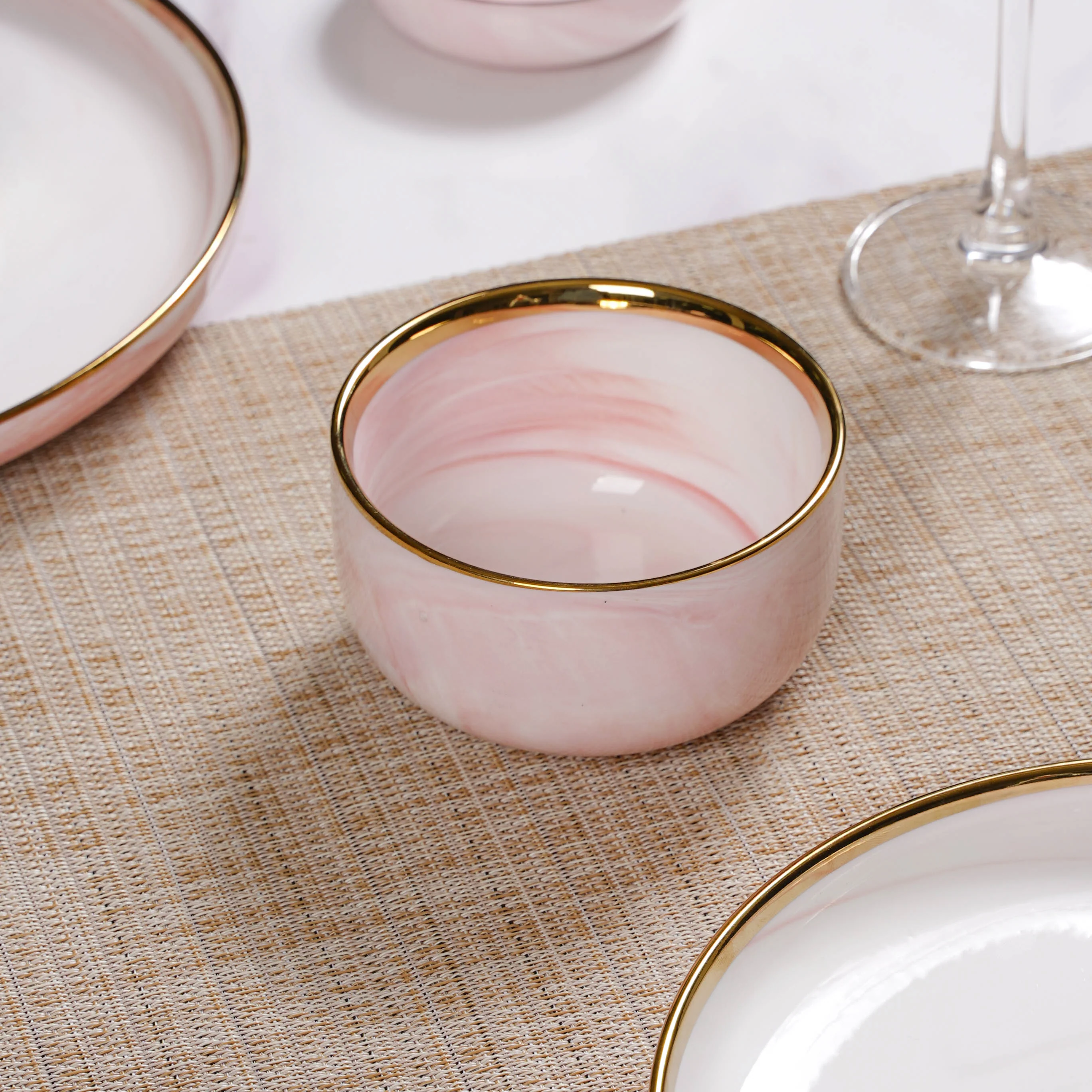 Pink Marble 26 Piece Dinnerware For 6 - Image 7
