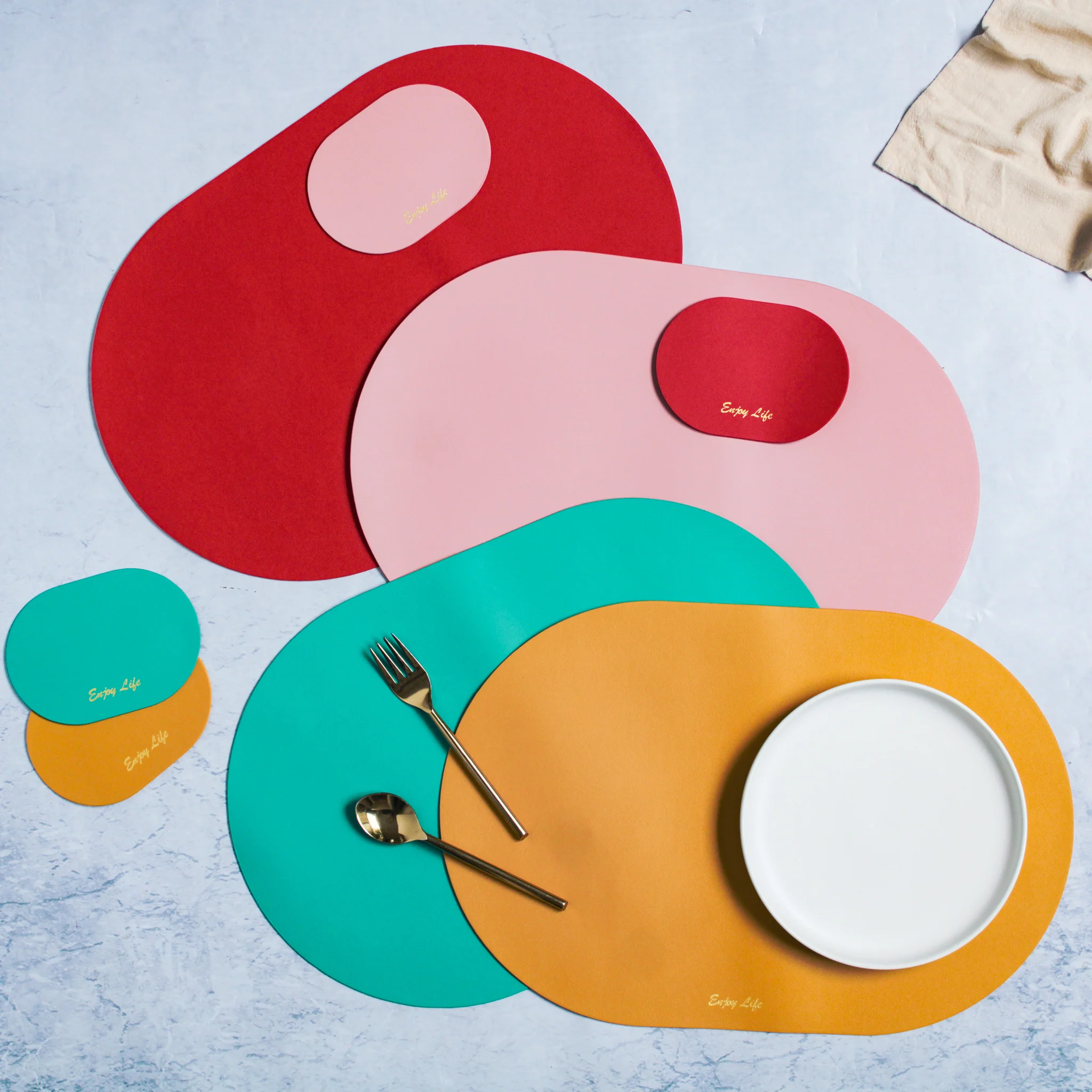 Placemat And Coaster Set - Image 3