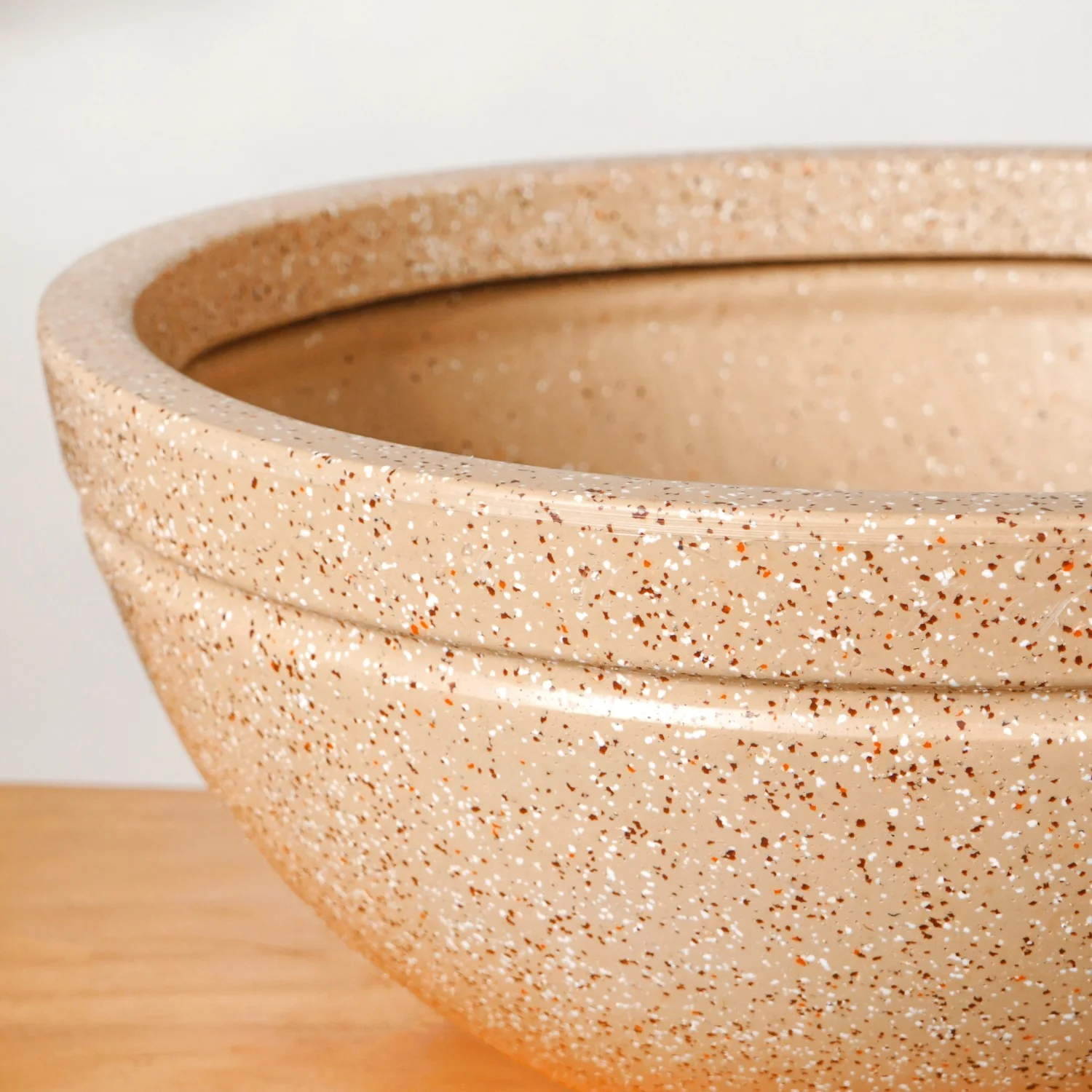 Planterra Beige Round Lotus Planter 15x9 Inch - Image 7