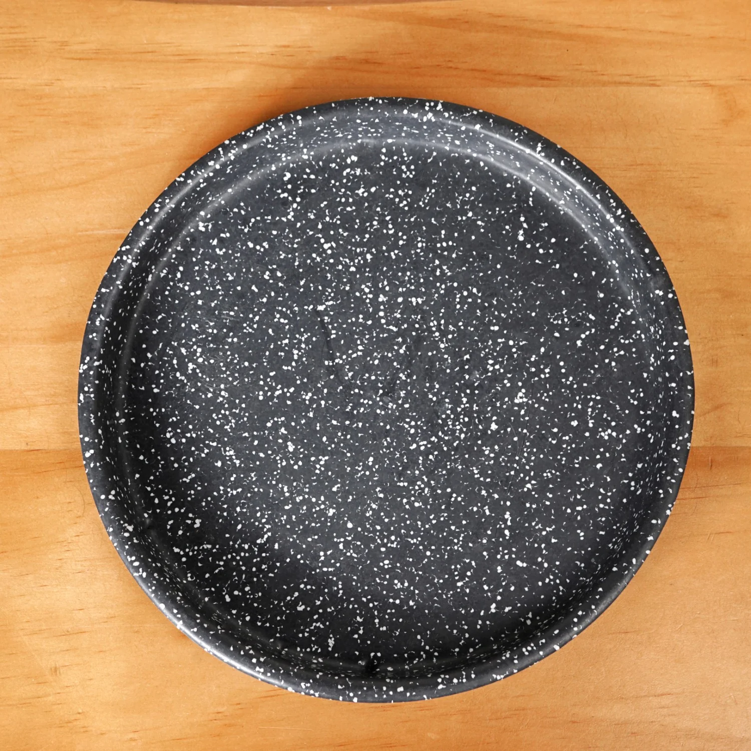 Planterra Grey Planter With Plate 10x9 Inch - Image 7