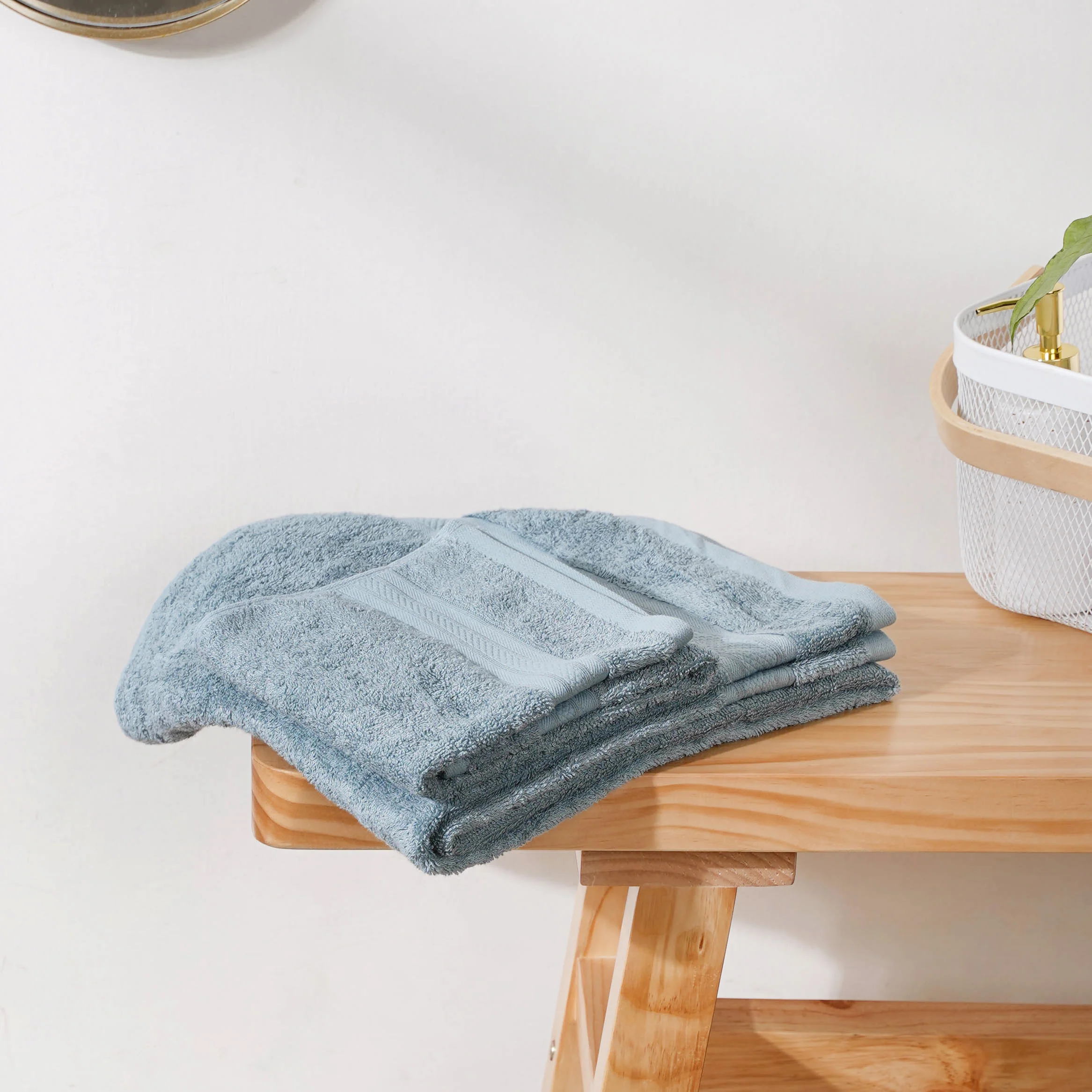 Plushy Bamboo Towel Set of 2 Blue - Image 6