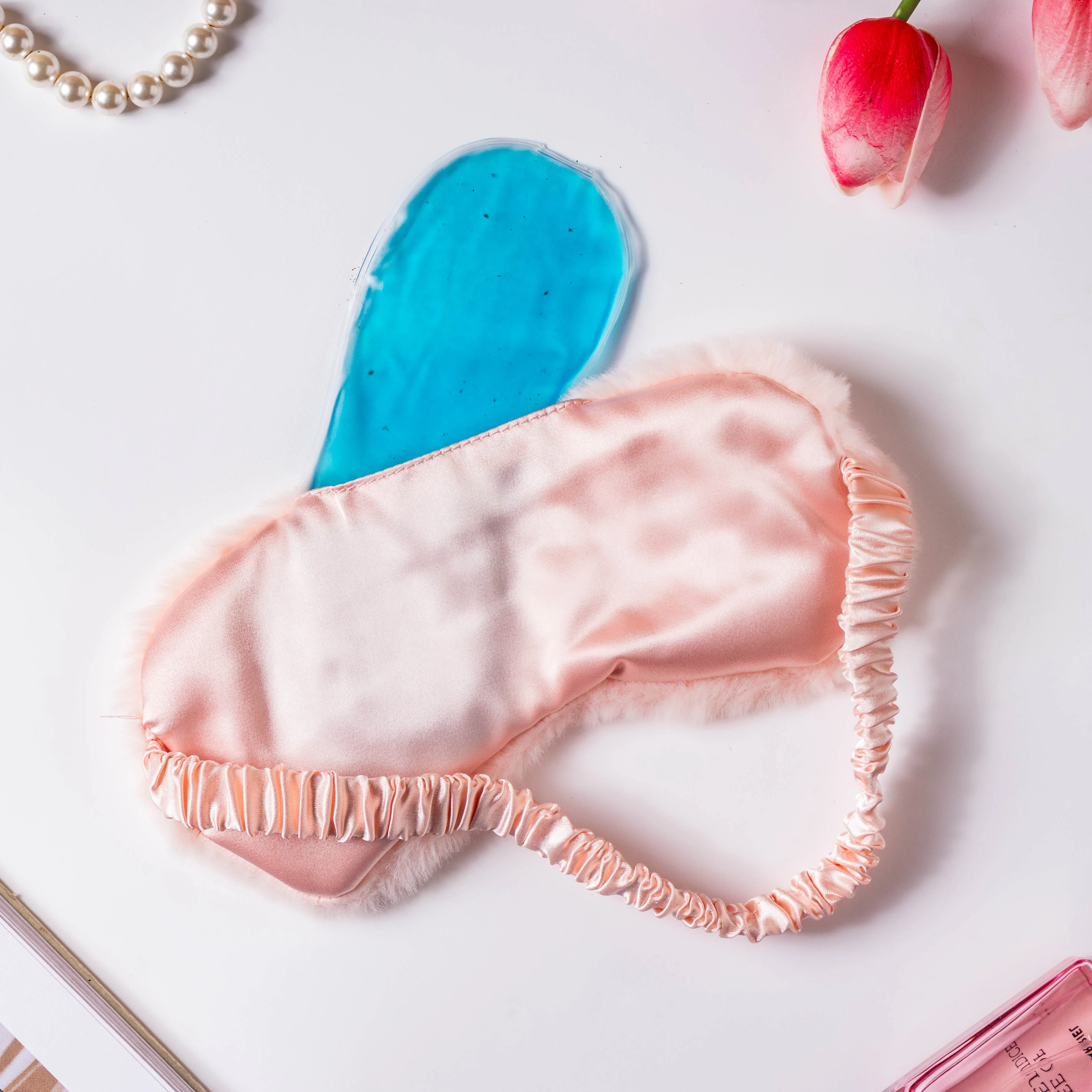 Plushy Peach Sleep Mask With Coolant Gel - Image 3