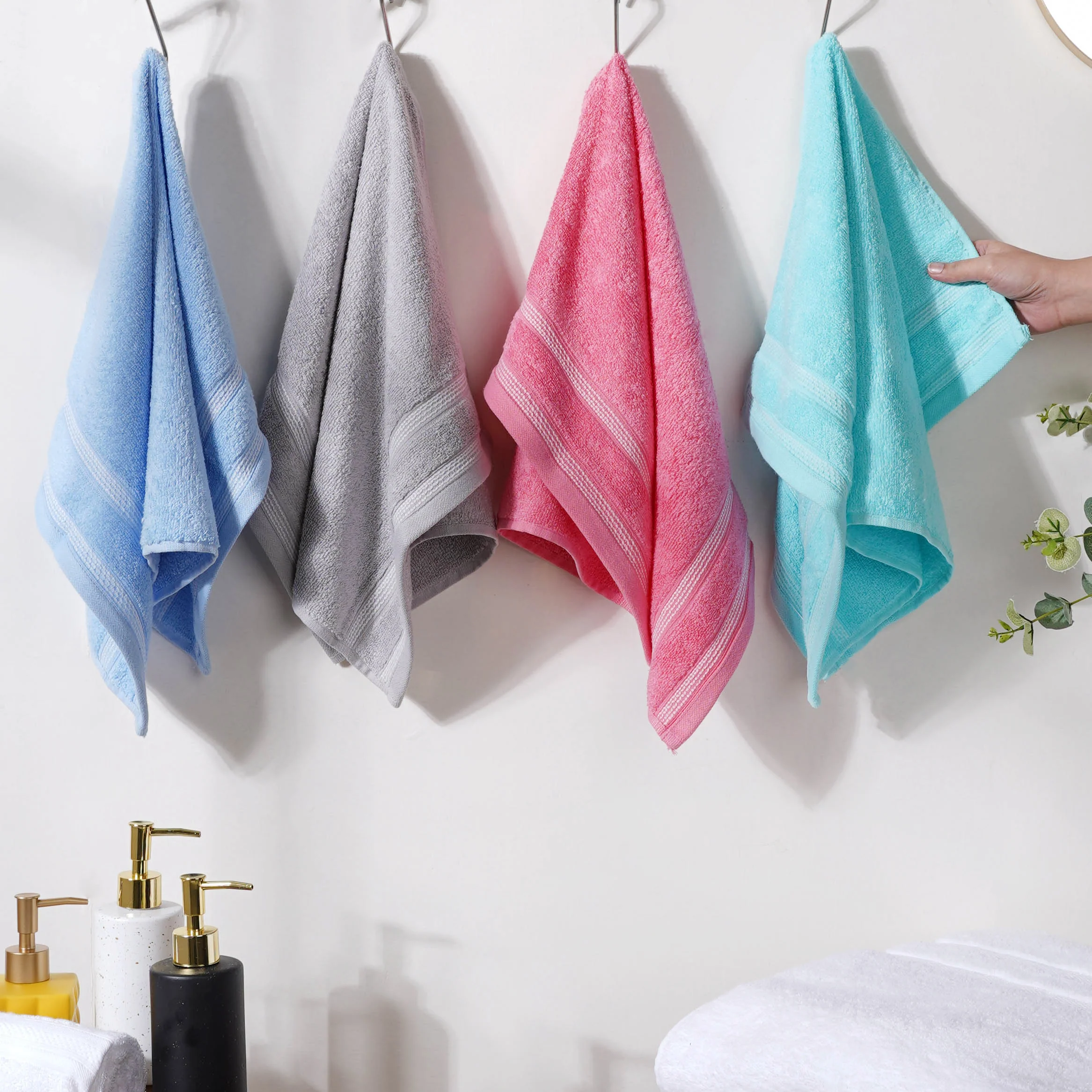 Plushy Soft 100% Cotton Hand Towel Set of 4 - Image 2