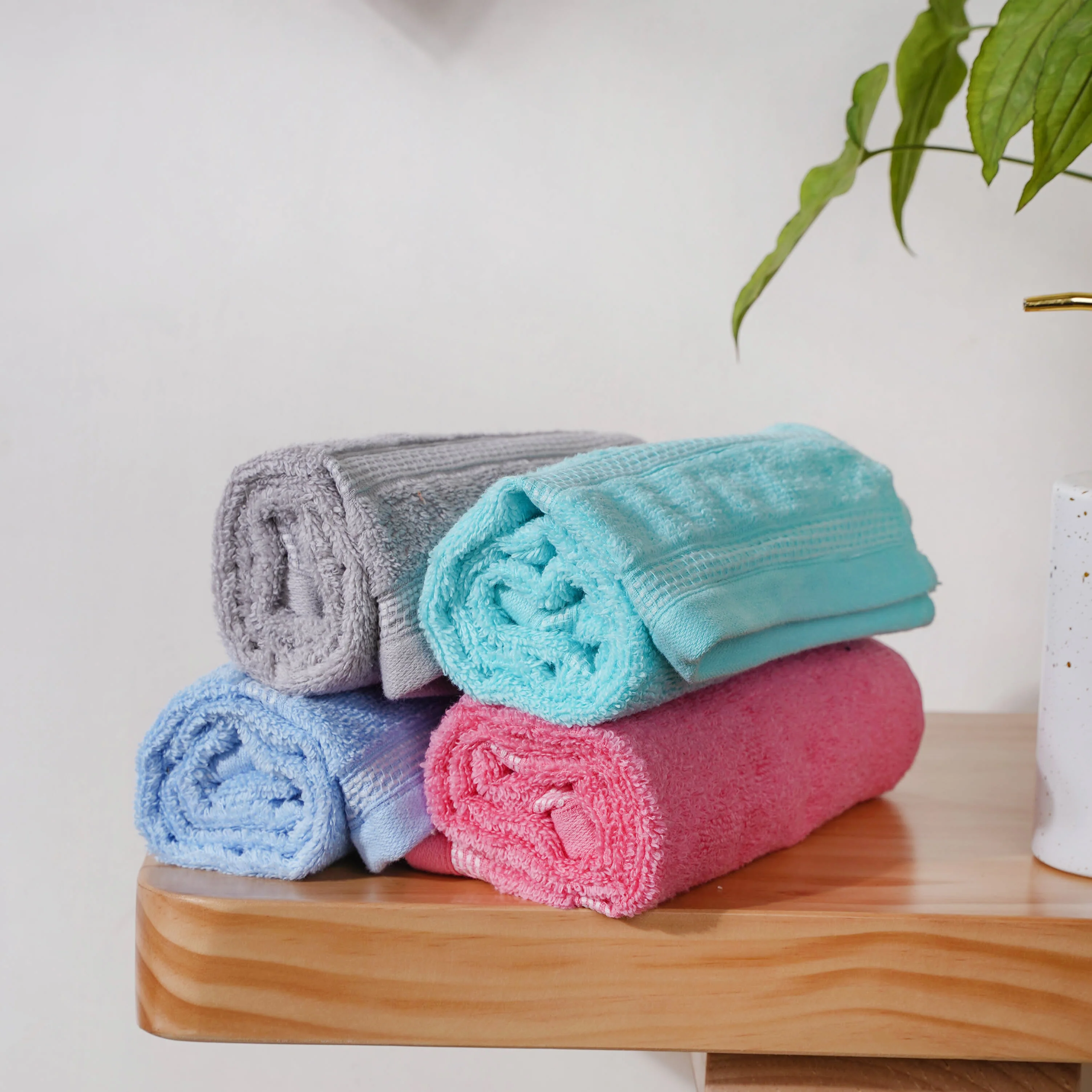 Plushy Soft 100% Cotton Hand Towel Set of 4 - Image 3