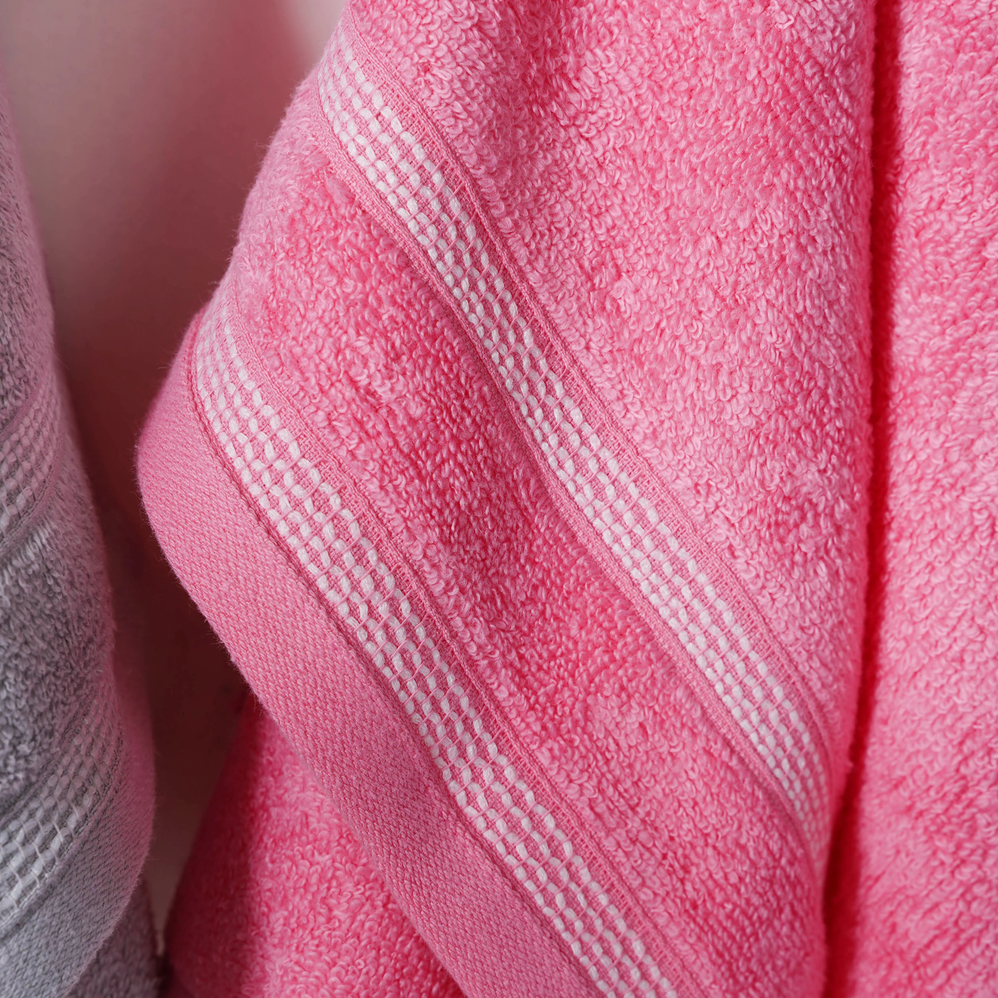 Plushy Soft 100% Cotton Hand Towel Set of 4 - Image 4